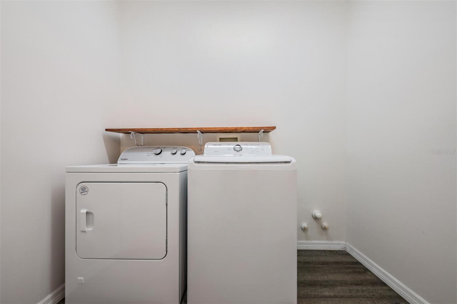 7801 MONARCH GARDEN CIR