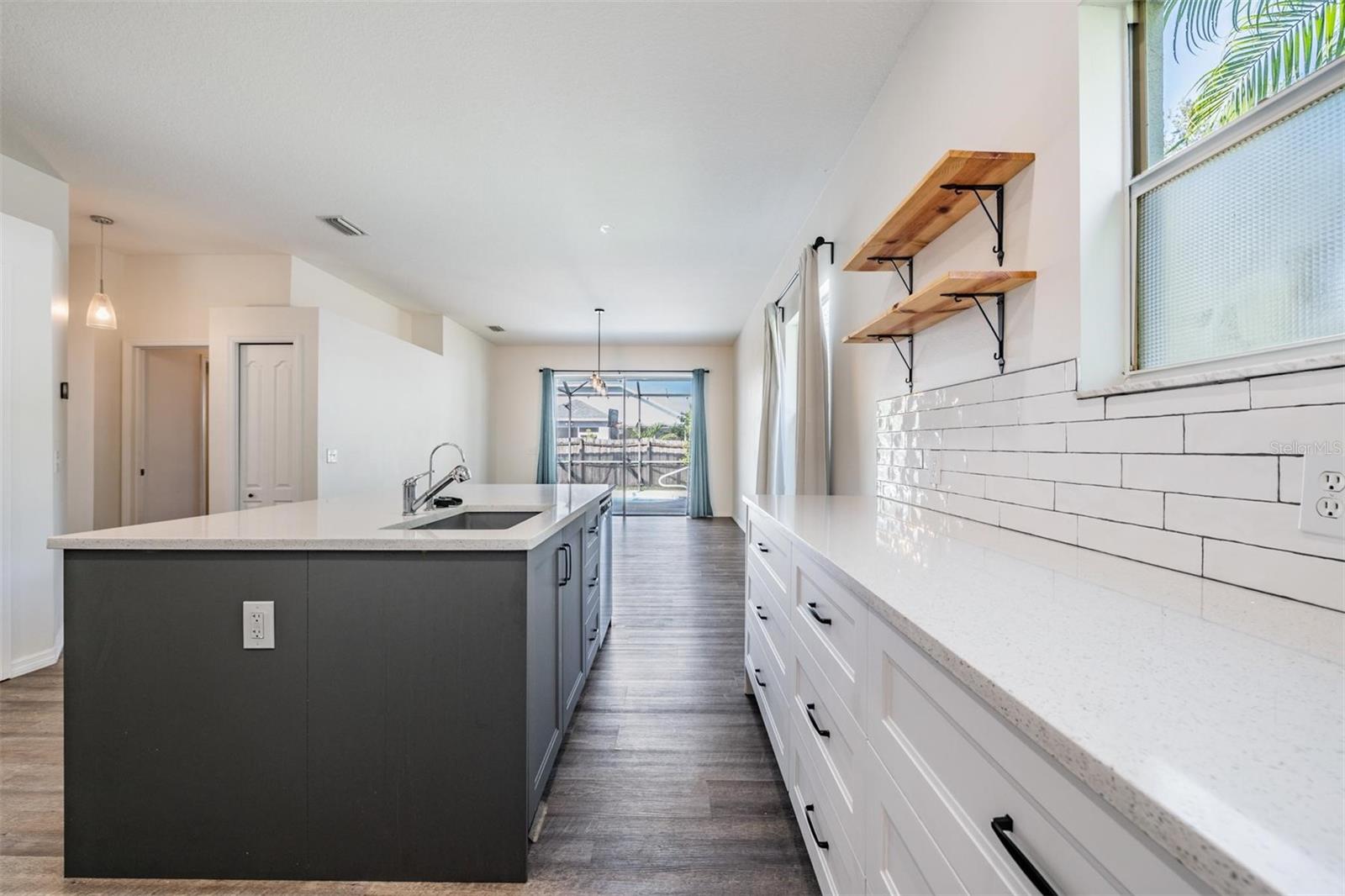 7801 MONARCH GARDEN CIR