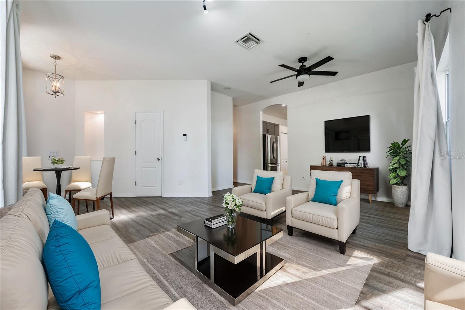 7801 MONARCH GARDEN CIR