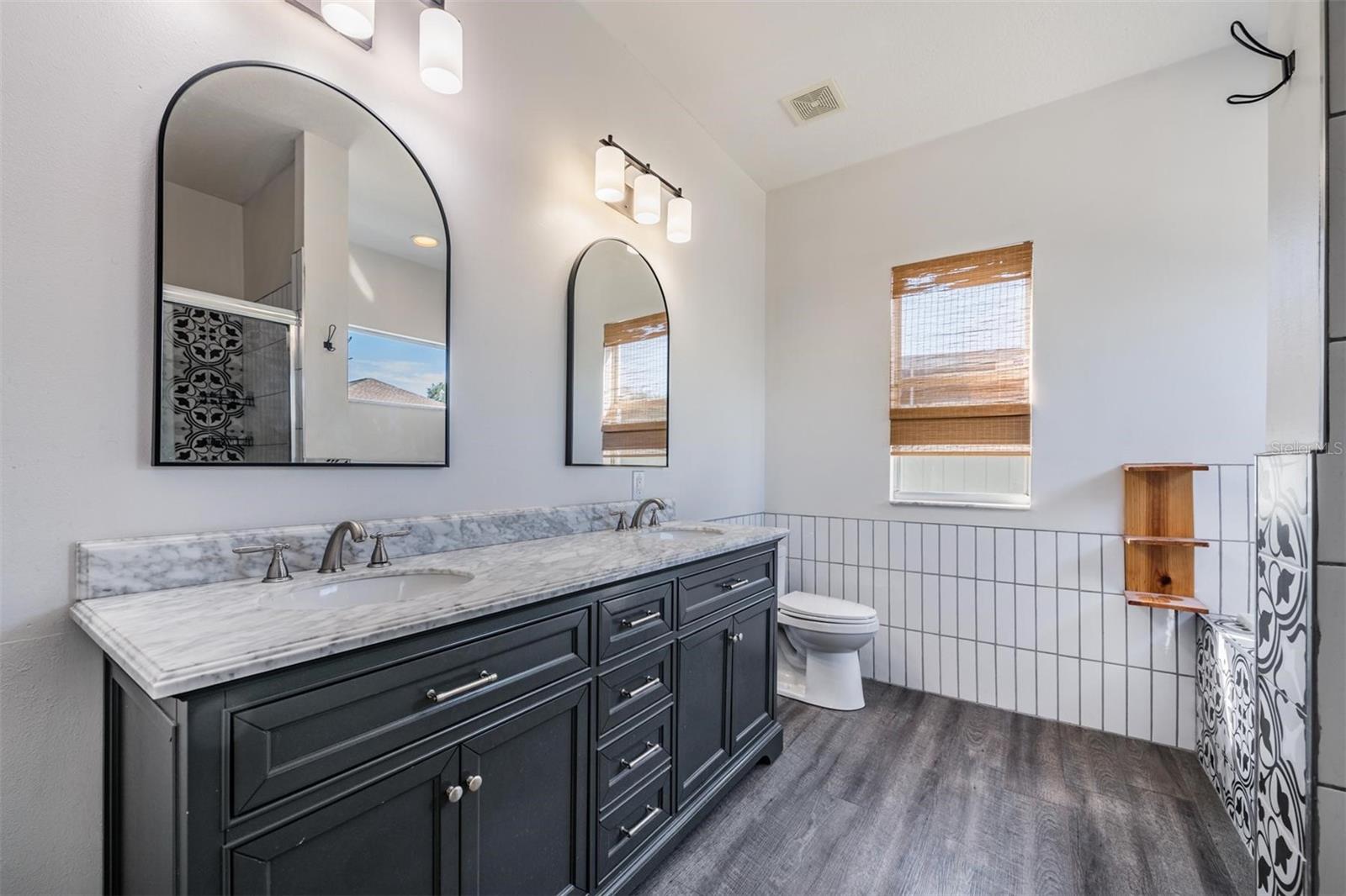 7801 MONARCH GARDEN CIR