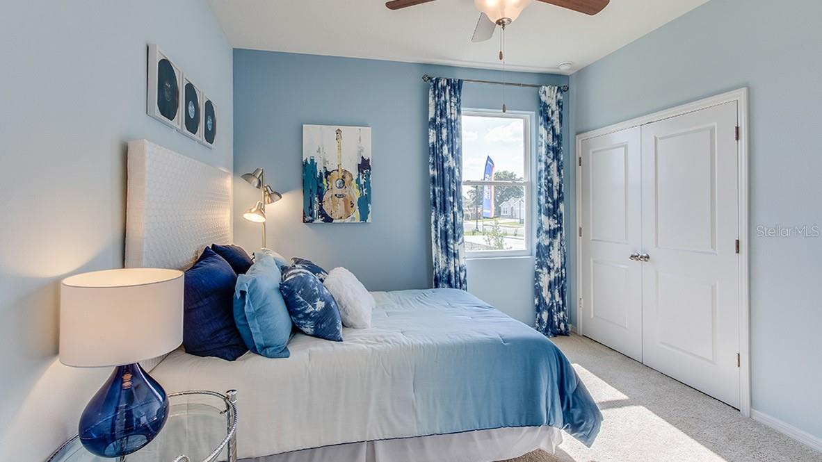 3548 THISTLE BANK CT