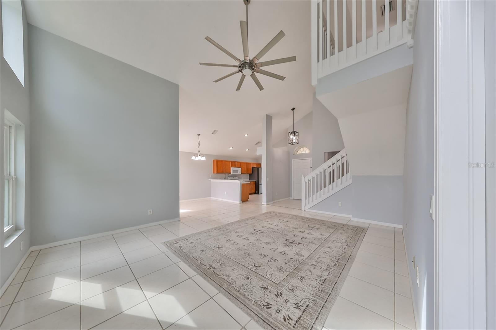 8111 TAR HOLLOW DR
