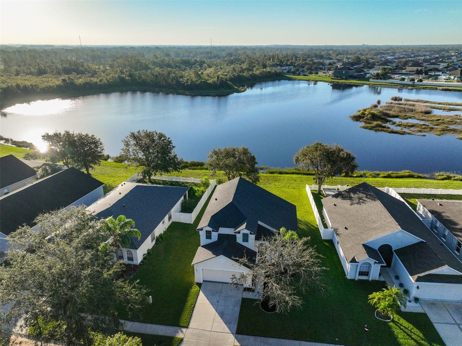 8111 TAR HOLLOW DR