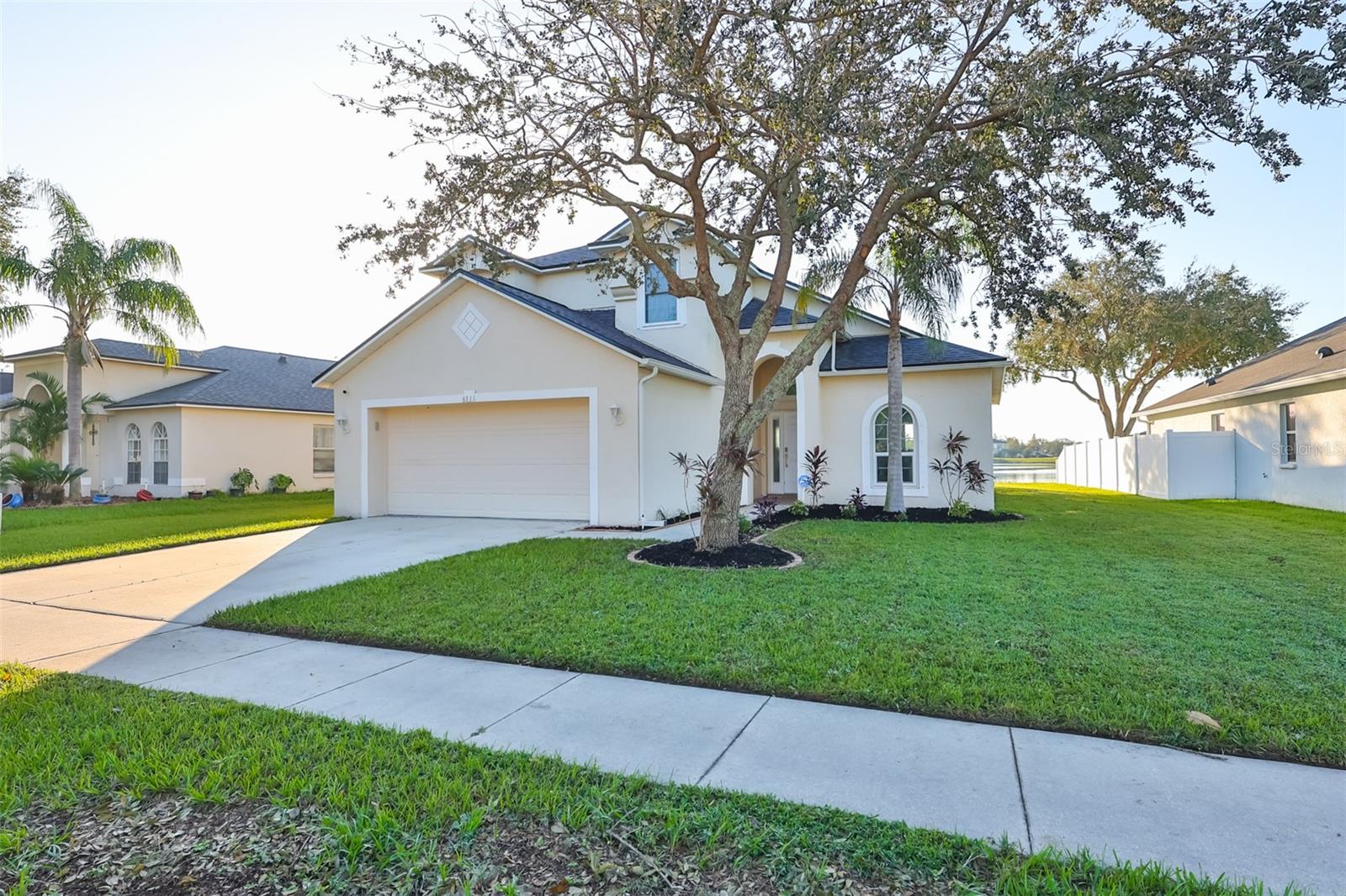 8111 TAR HOLLOW DR