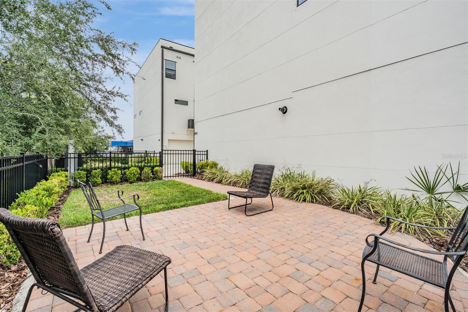 6904 S MACDILL AVE #1