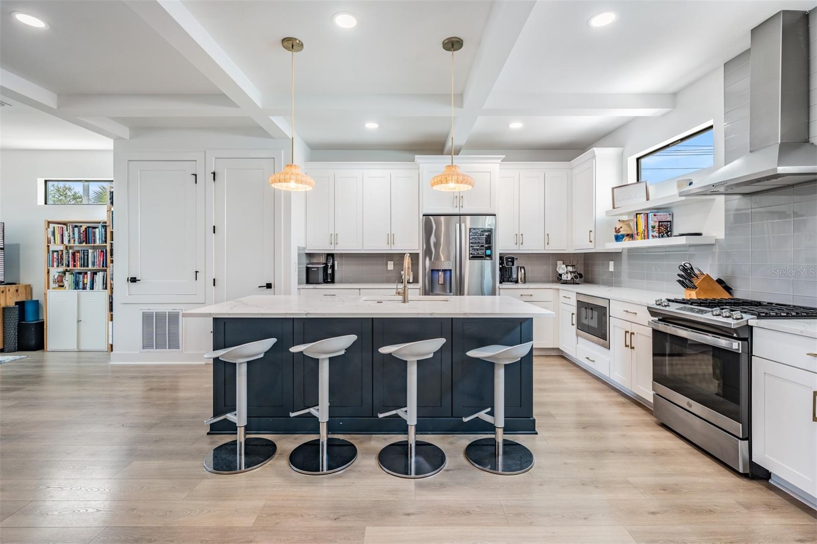 6904 S MACDILL AVE #1