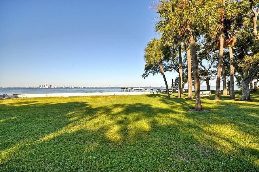 6904 S MACDILL AVE #1