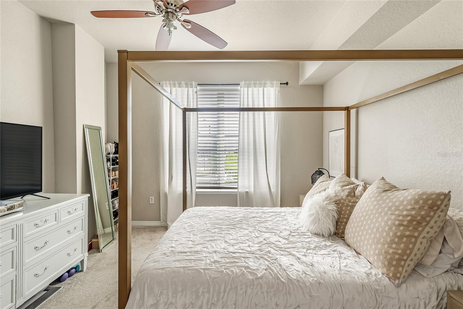 700 S HARBOUR ISLAND BLVD #105