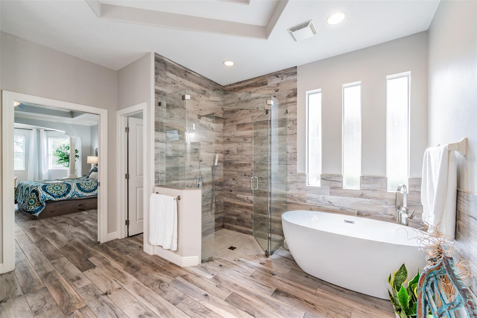 15208 WIND WHISPER DR