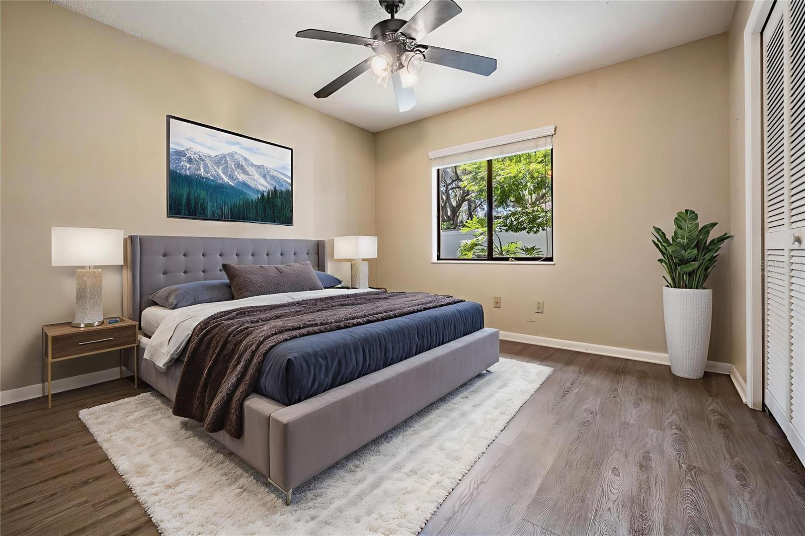 2326 FORREST CREST CIR