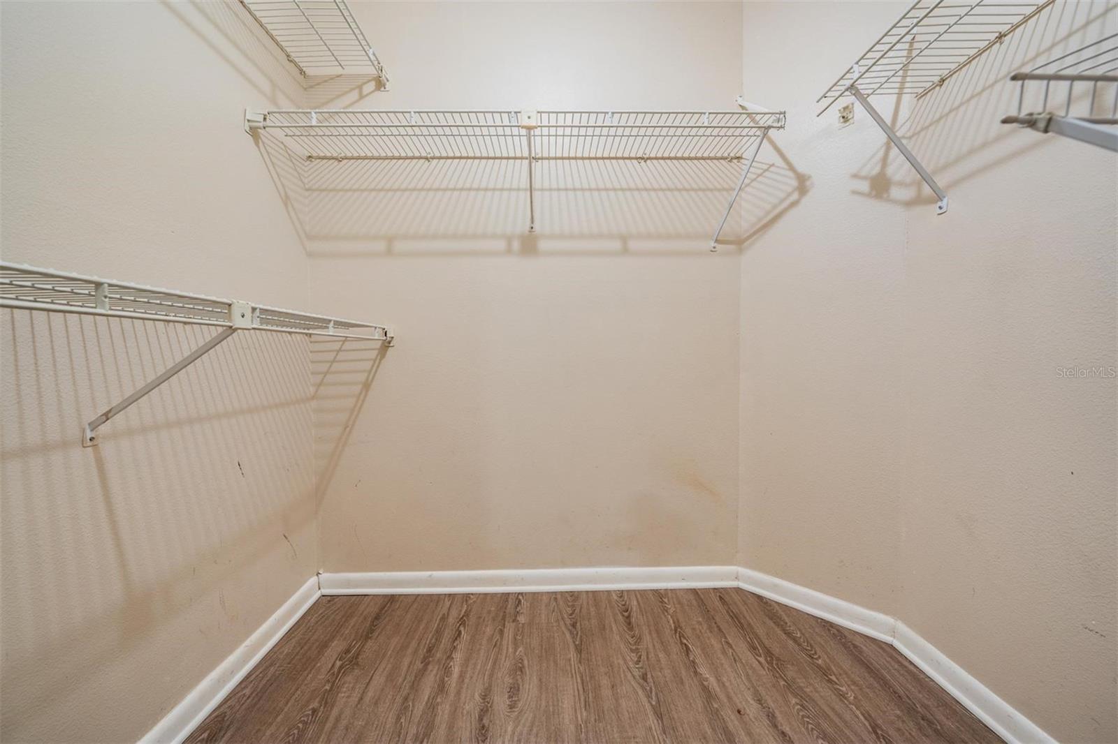 2326 FORREST CREST CIR