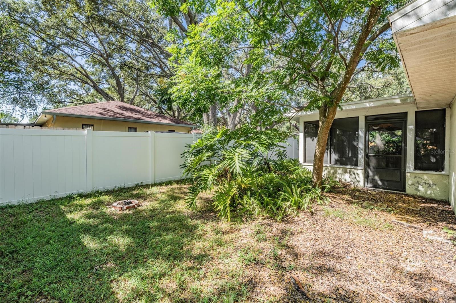 2326 FORREST CREST CIR