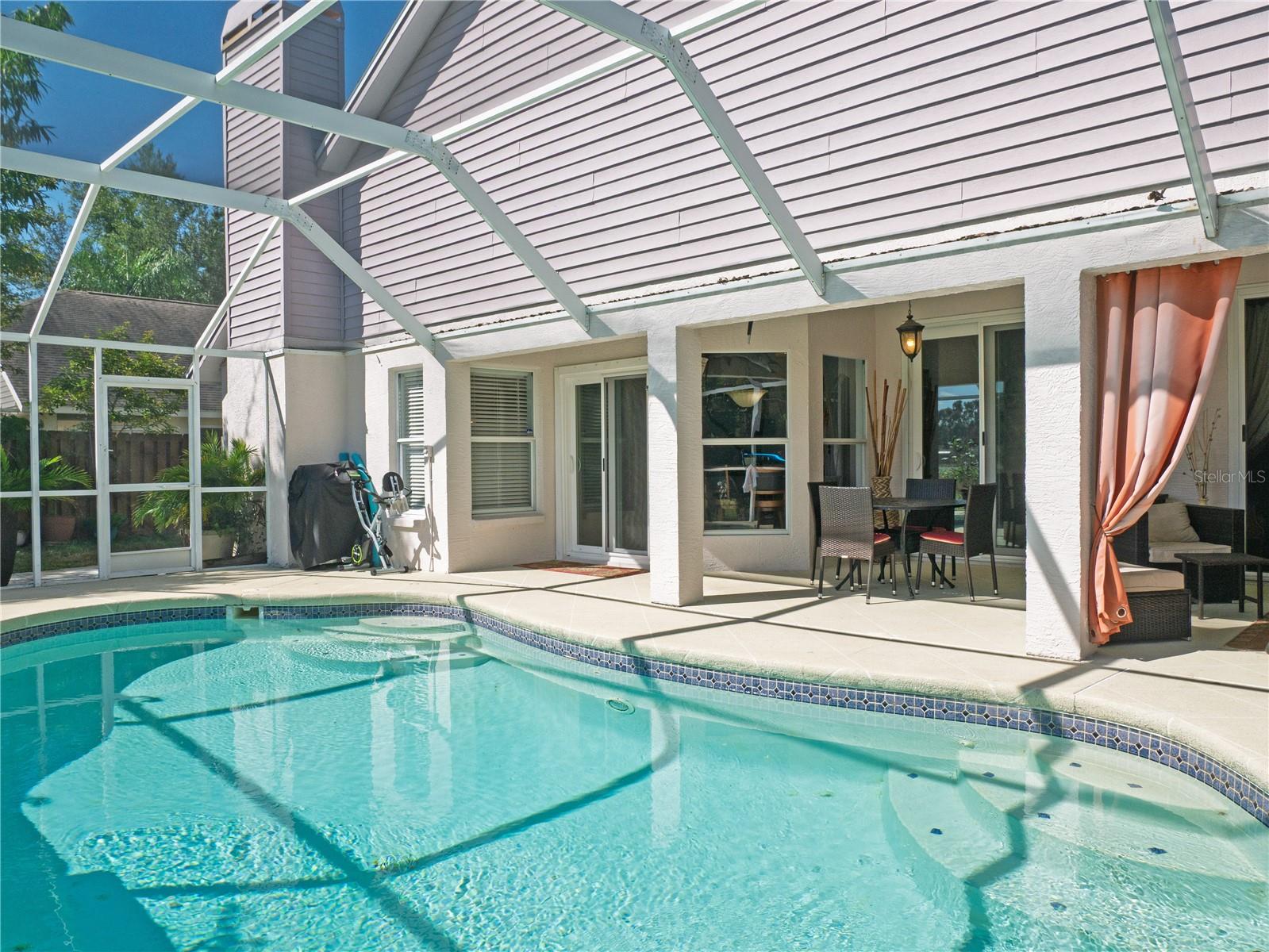 16517 LAKE HEATHER DR