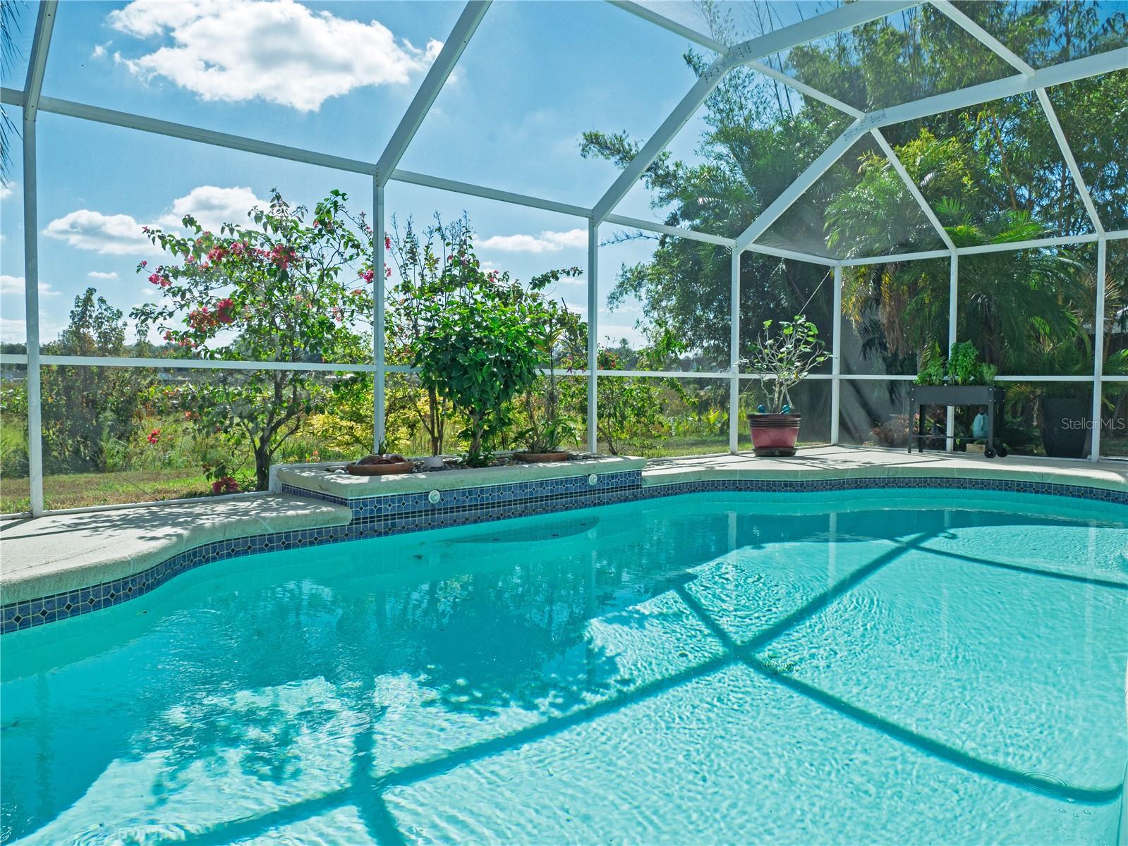 16517 LAKE HEATHER DR