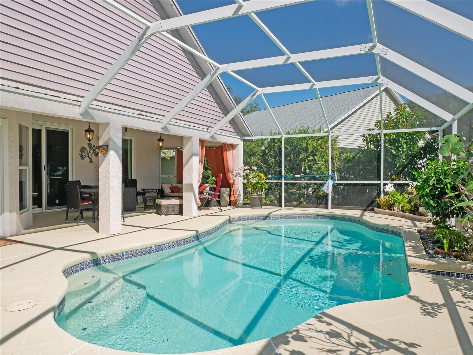 16517 LAKE HEATHER DR