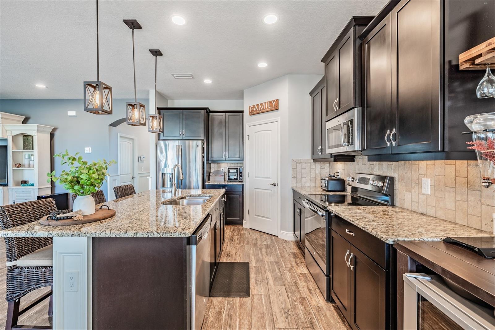 32401 NATURAL BRIDGE RD