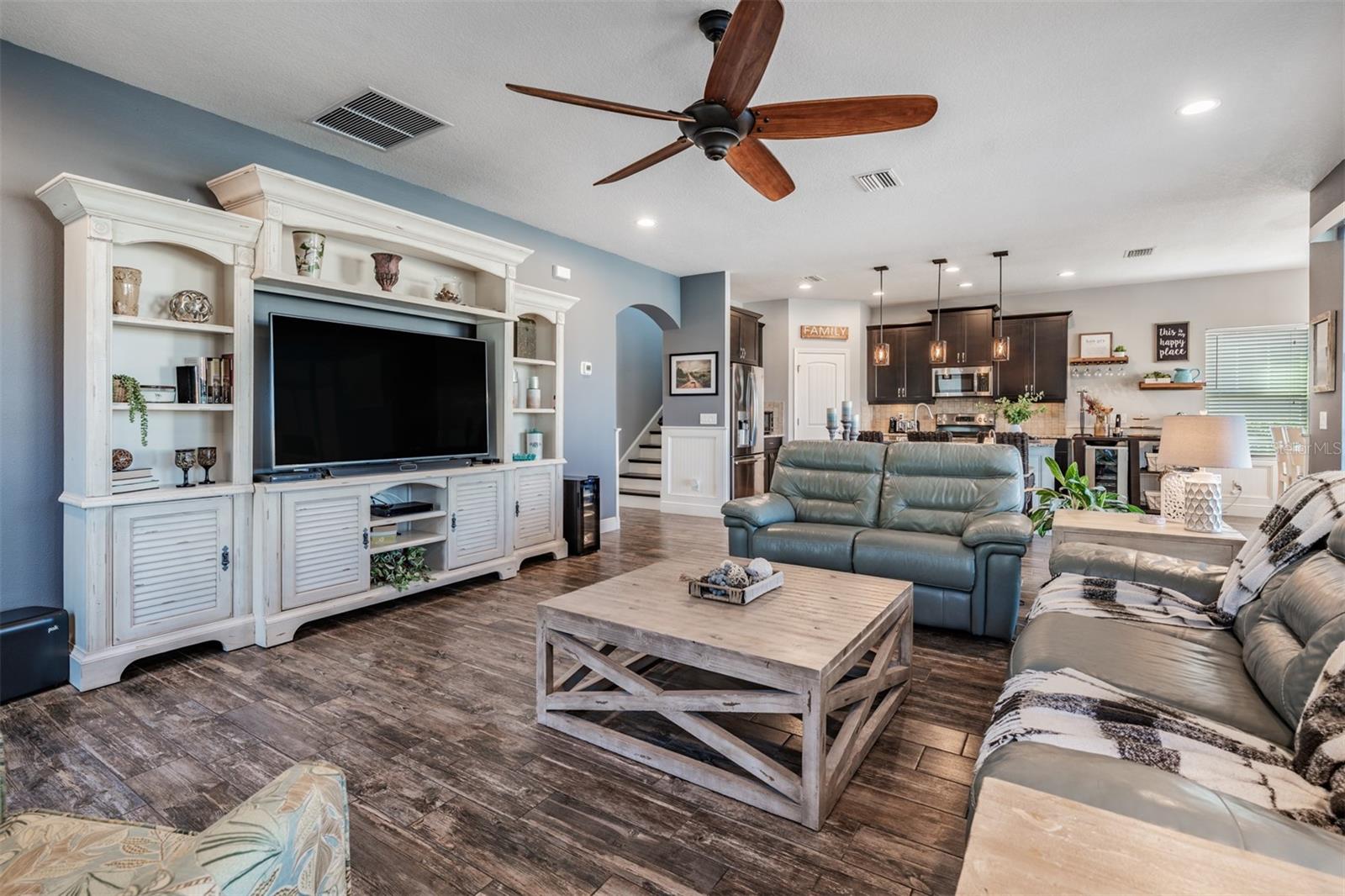 32401 NATURAL BRIDGE RD