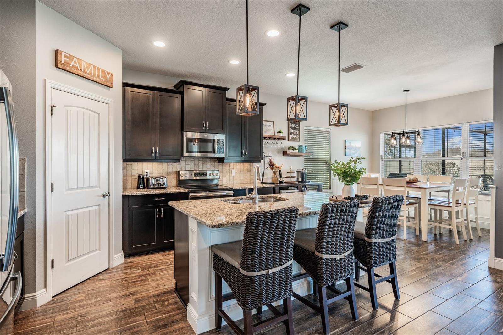 32401 NATURAL BRIDGE RD