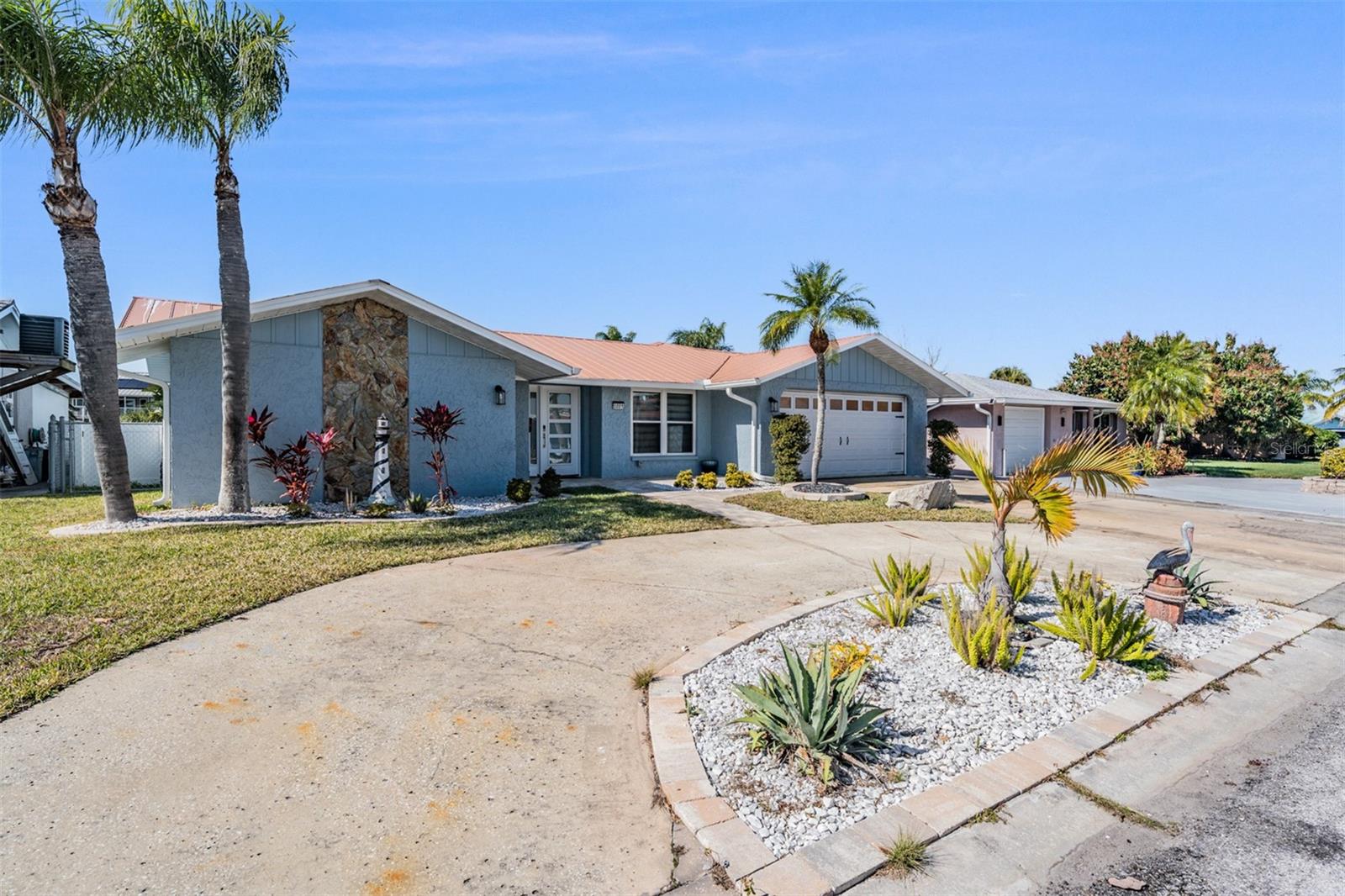 5001 MARLIN DR