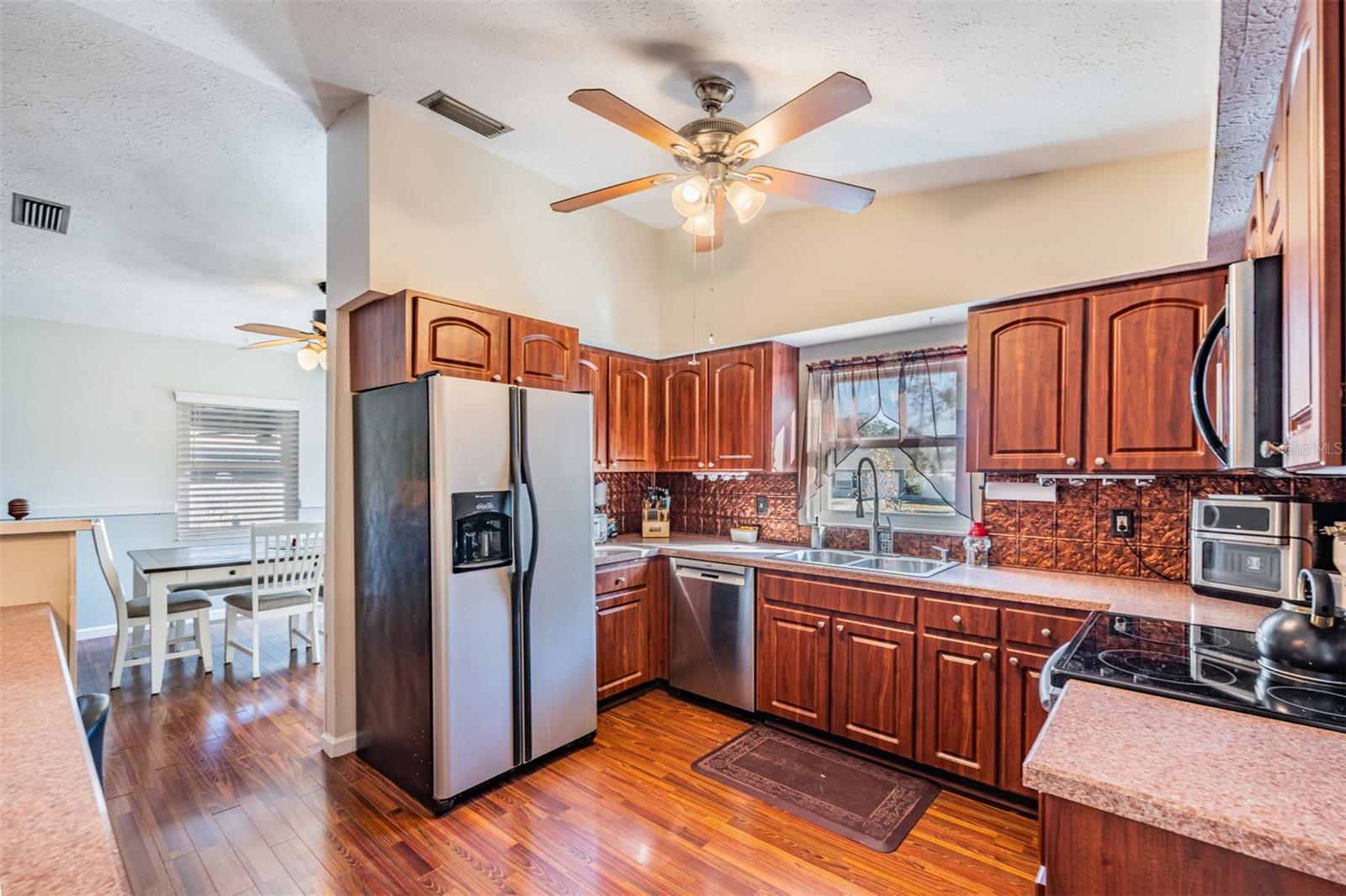 6510 SPANISH MOSS CIR