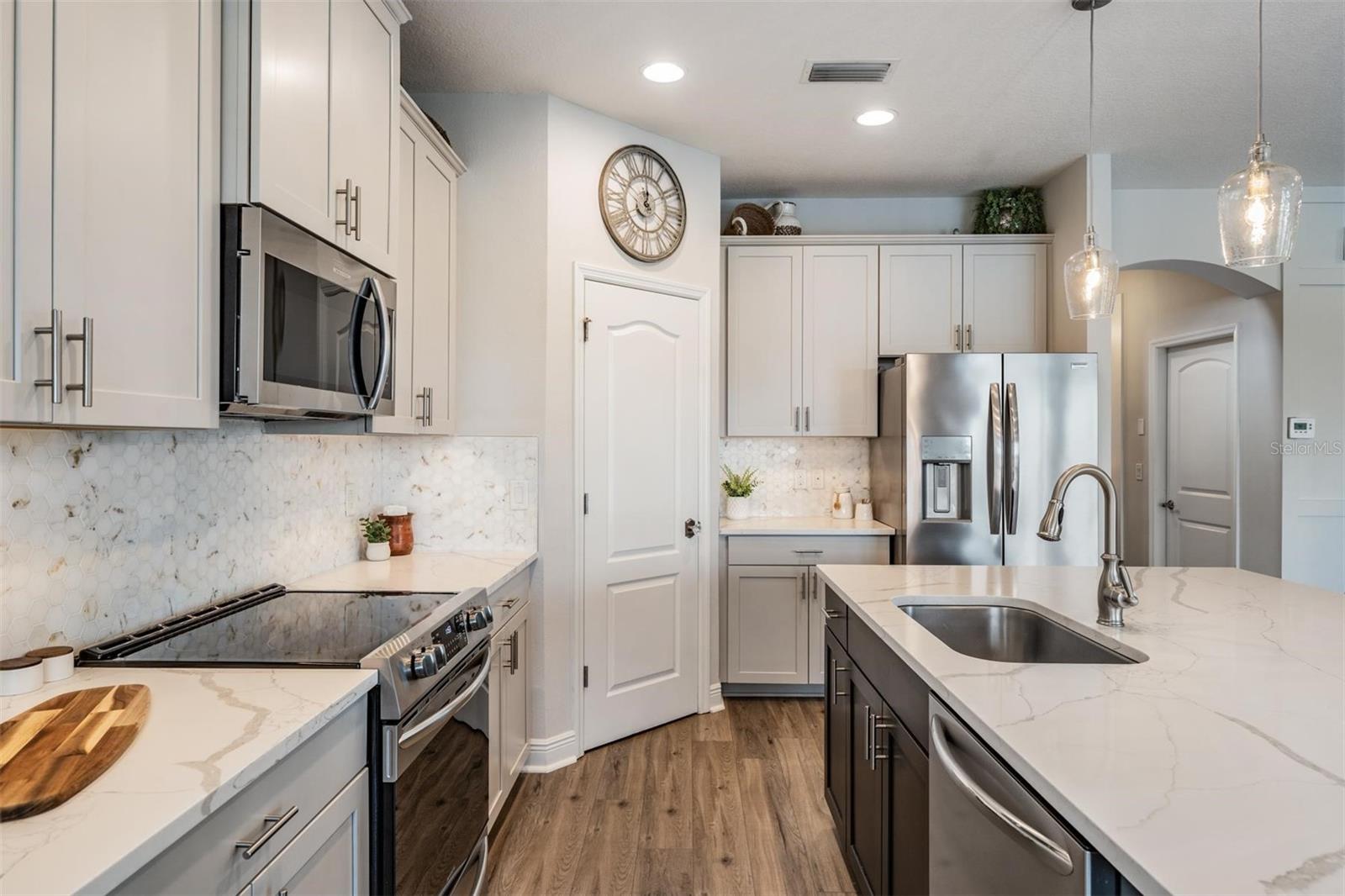 32383 NATURAL BRIDGE RD