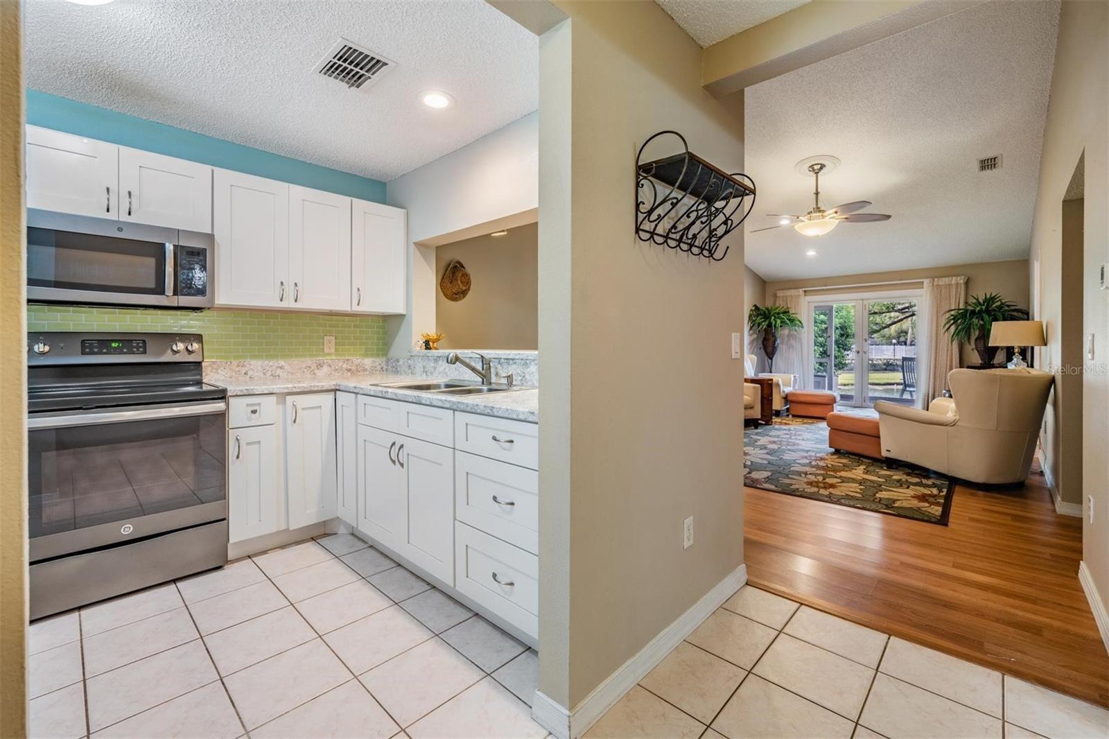 52 BRIGTON CT