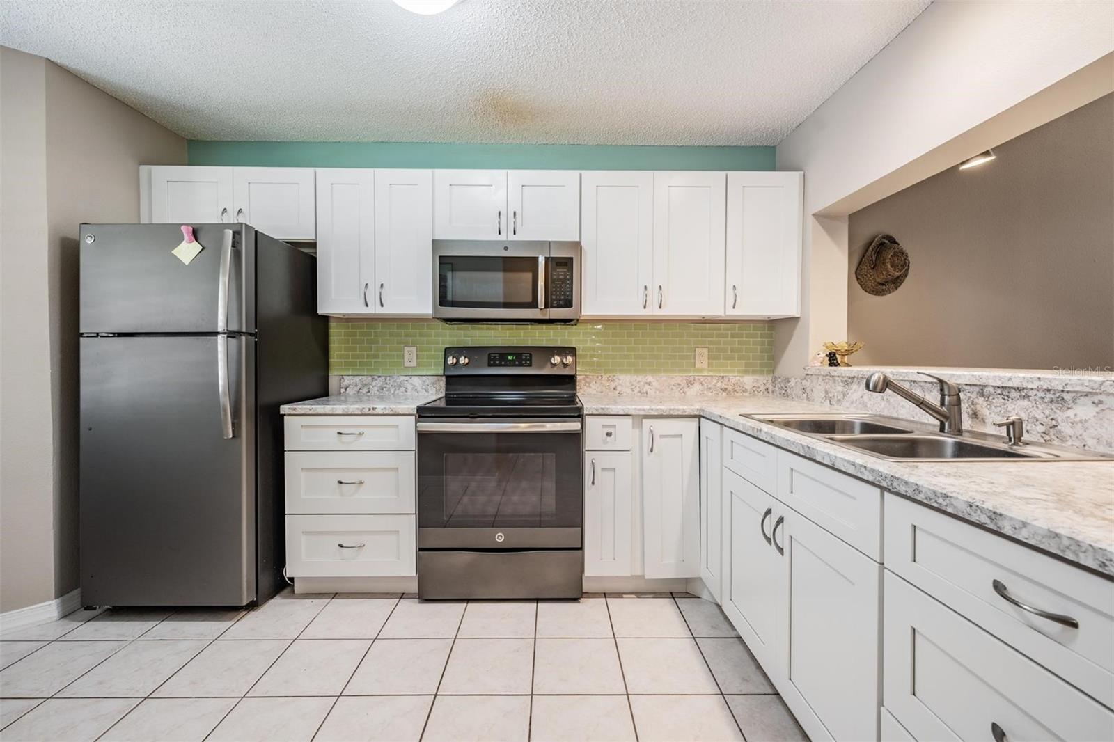 52 BRIGTON CT