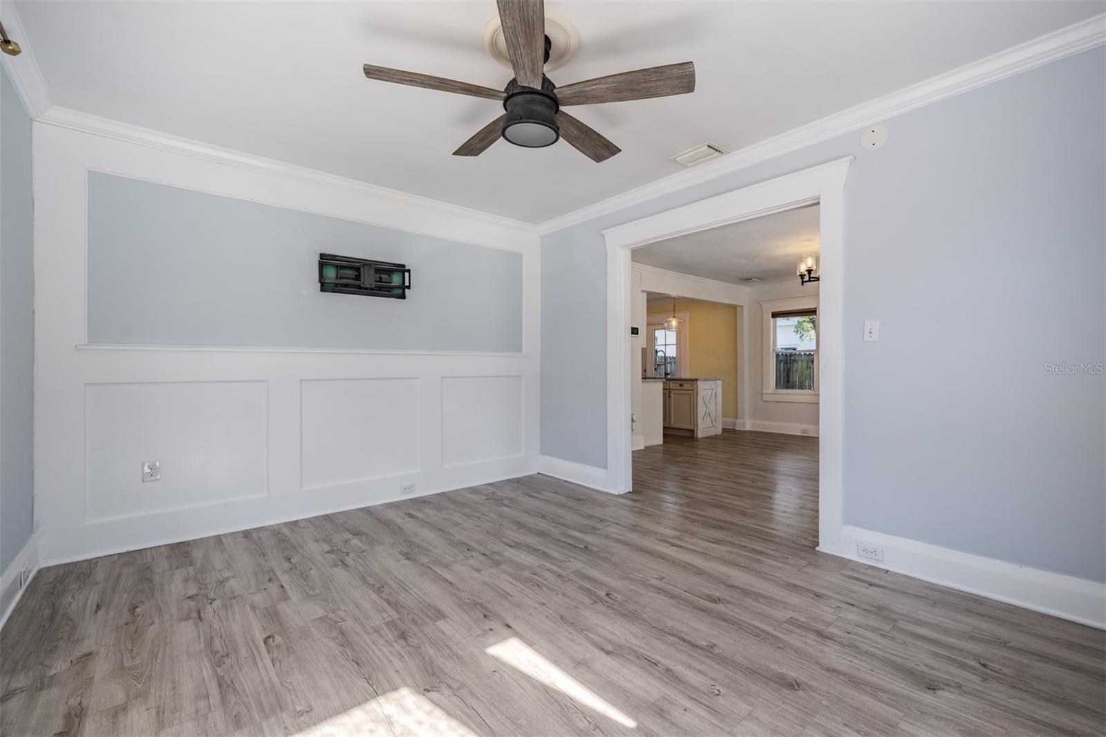 4109 N SEMINOLE AVE