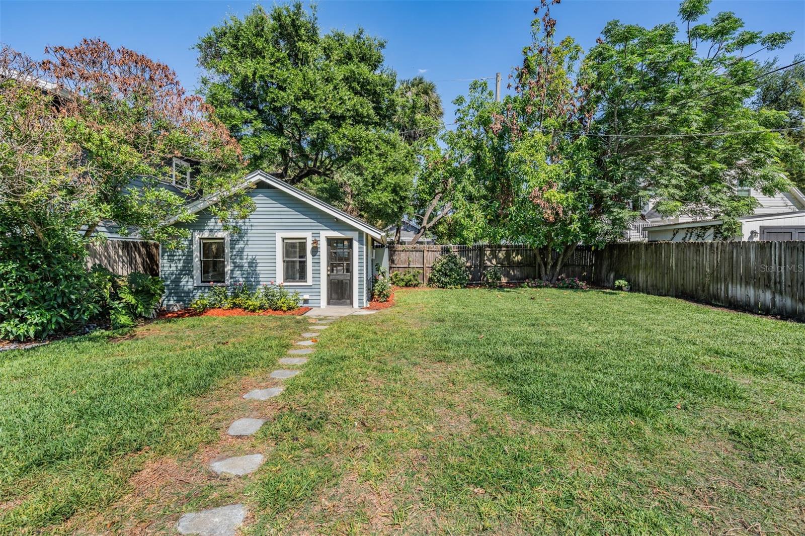 4109 N SEMINOLE AVE