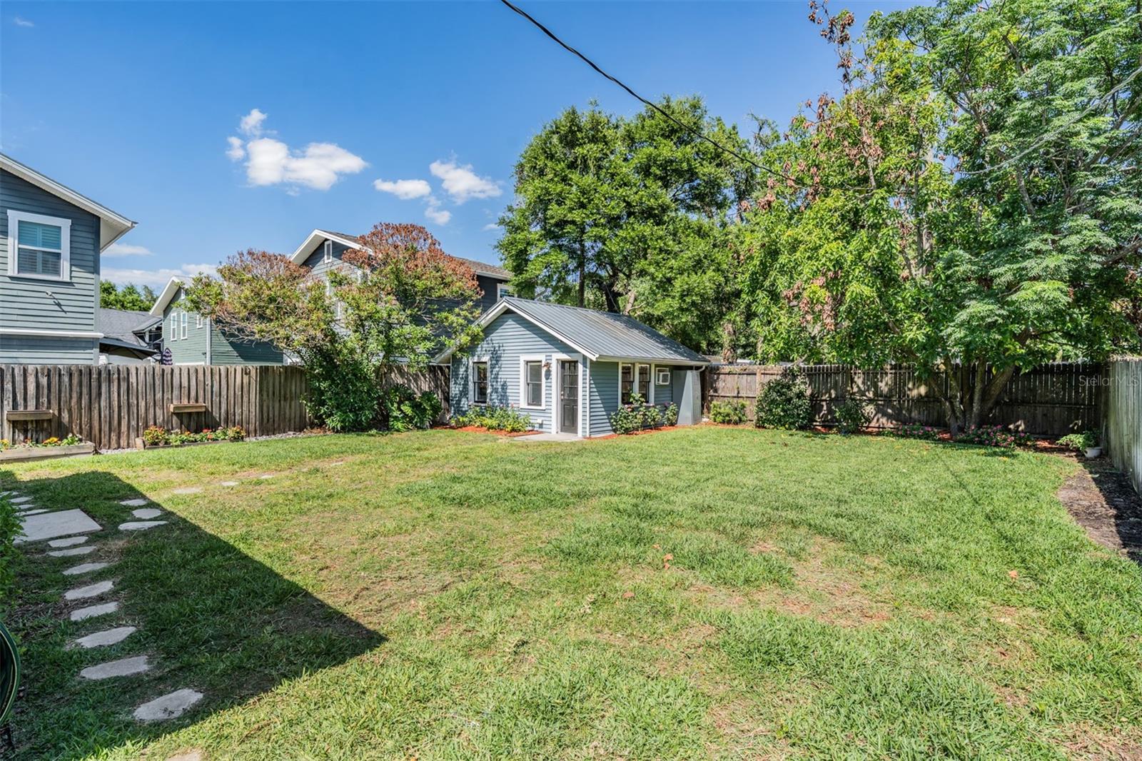 4109 N SEMINOLE AVE