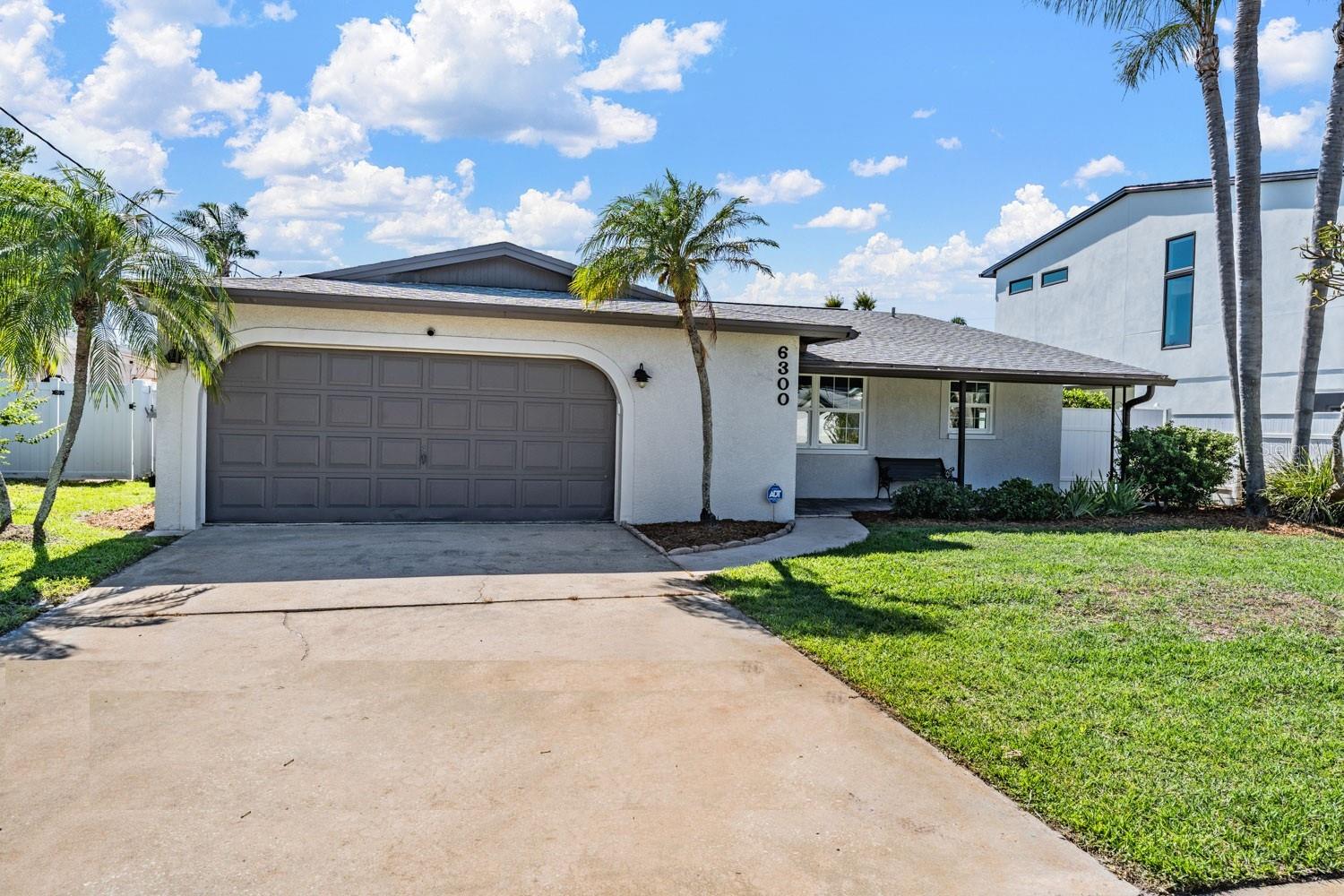6300 BAYOU GRANDE BLVD NE