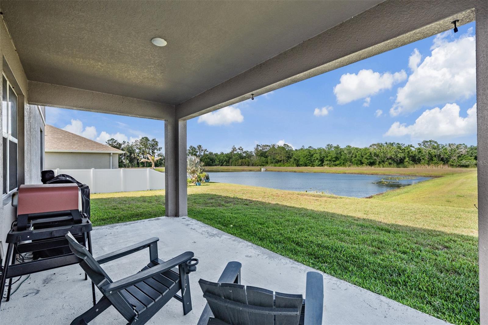 13418 LAKEVIEW OAKS LN
