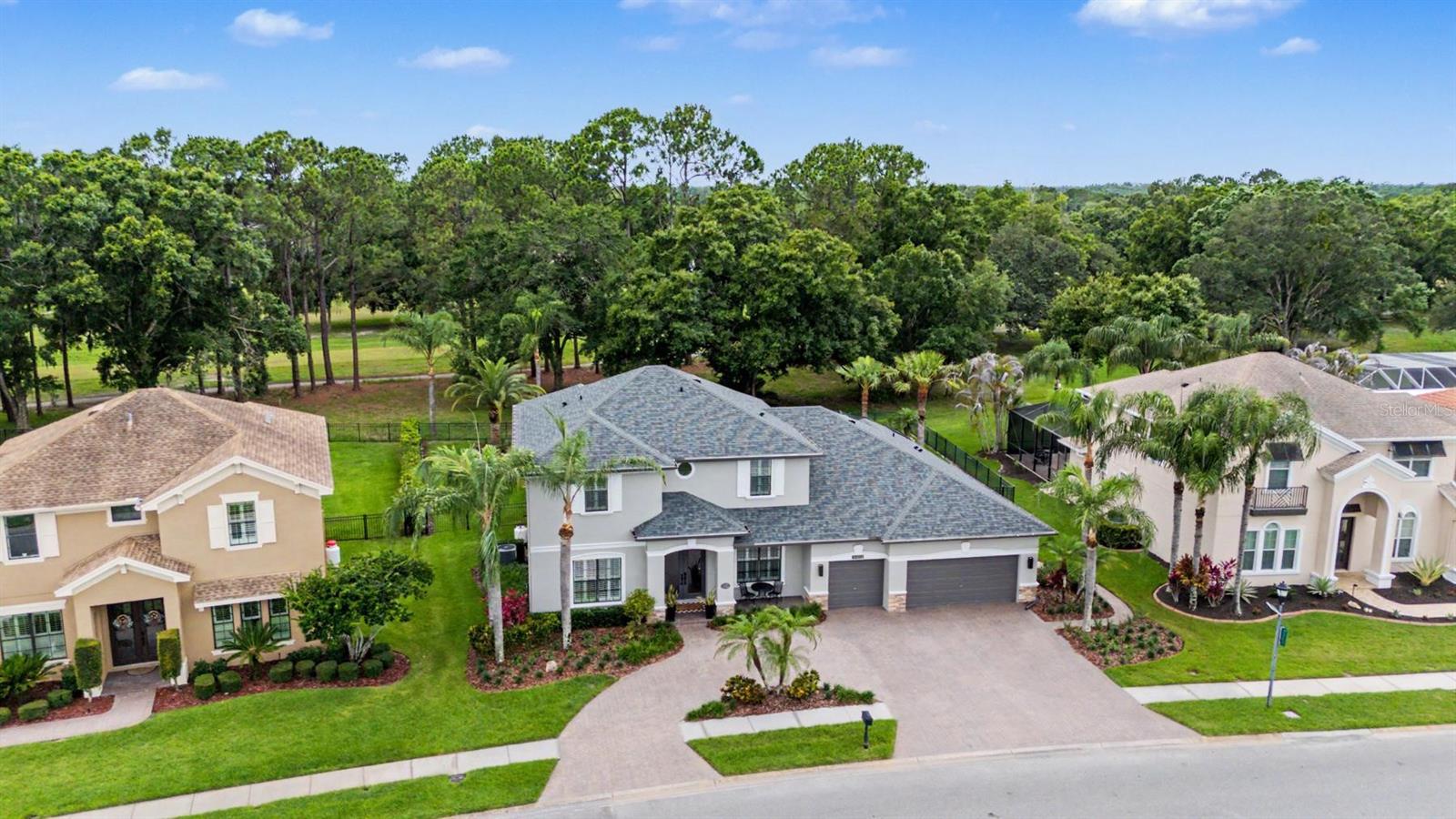 12422 EAGLES ENTRY DR