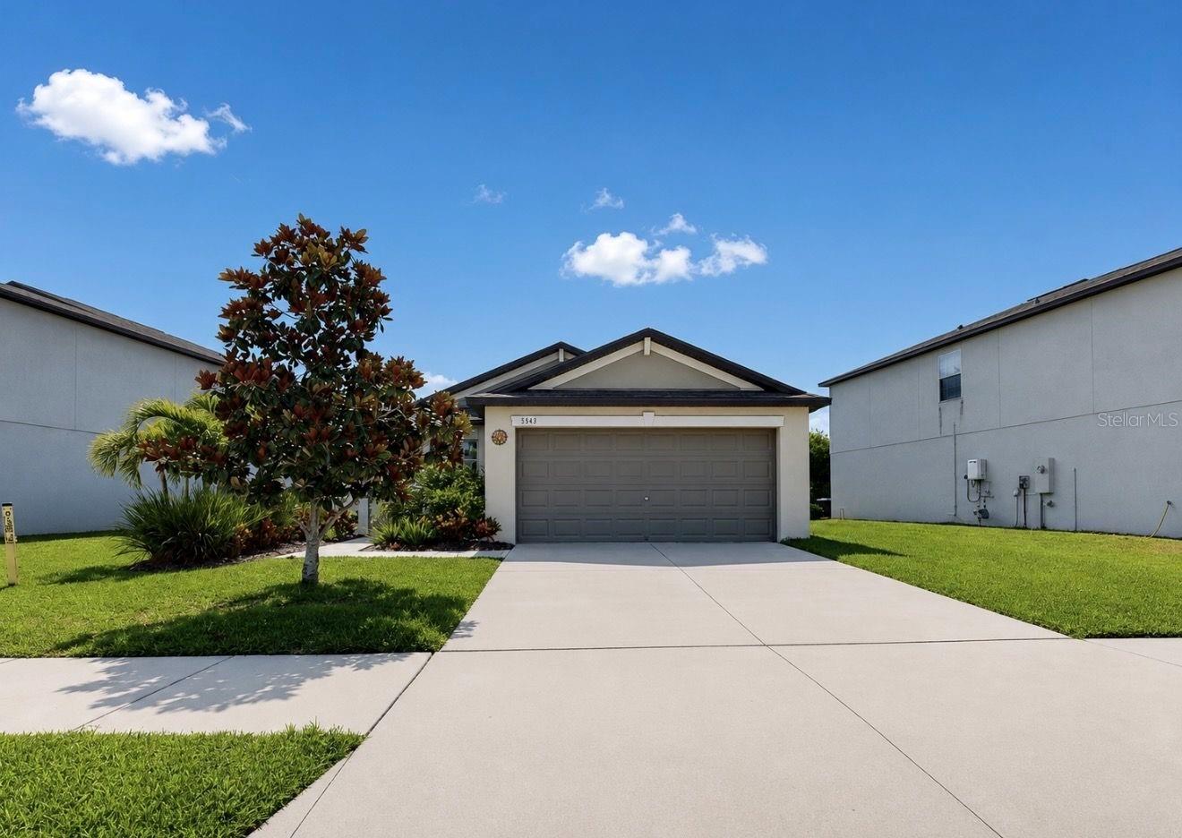 5143 WHITE CHICORY DR