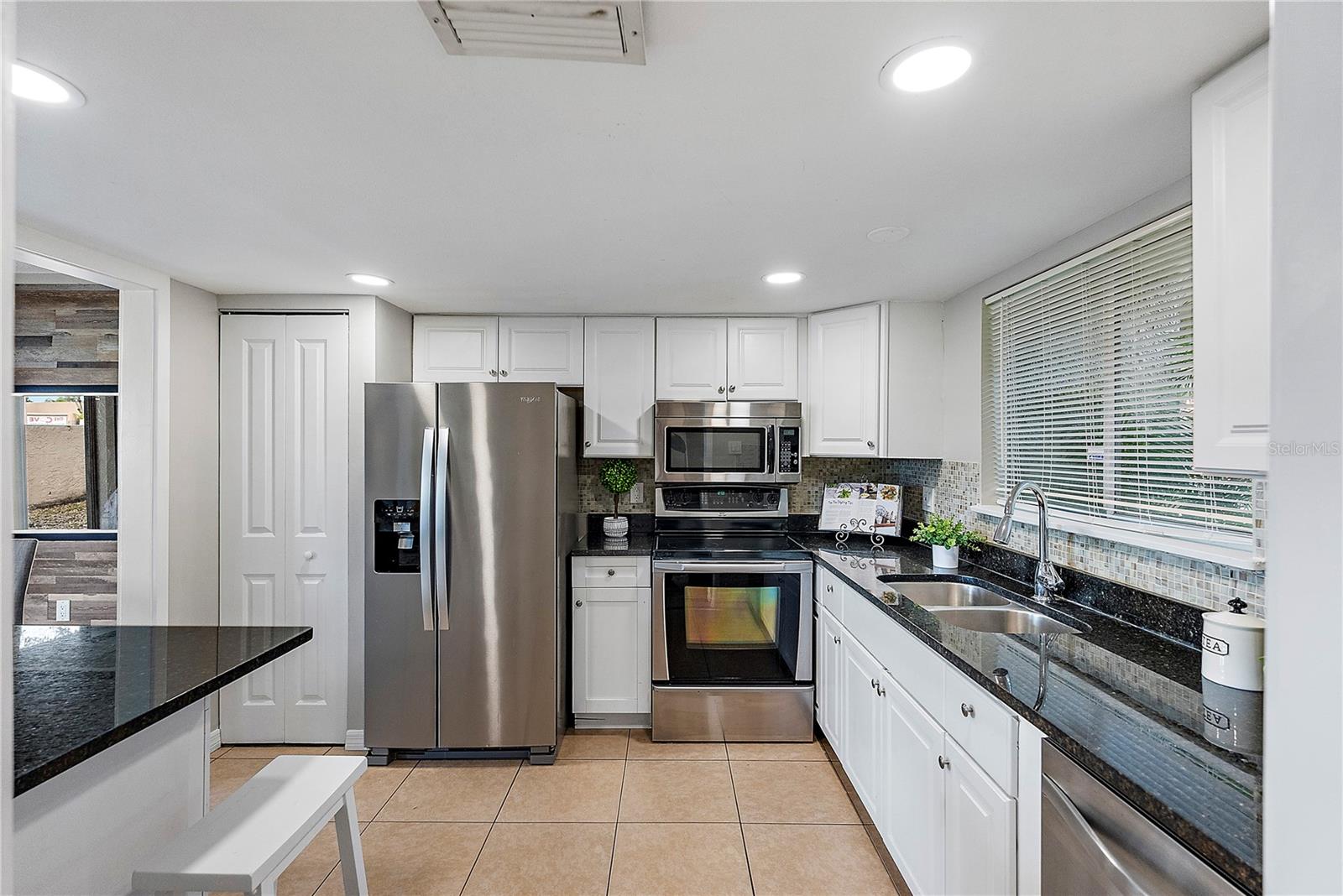 6345 NEWTOWN CIR #45A1