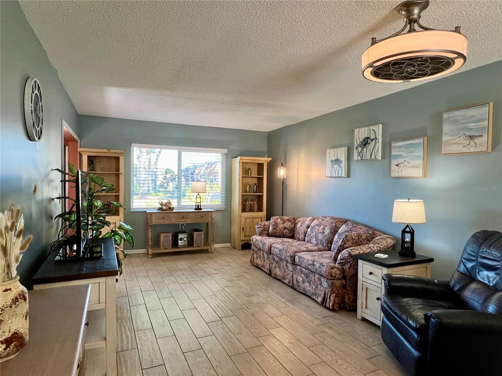 1519 MISSION HILLS BLVD #6C