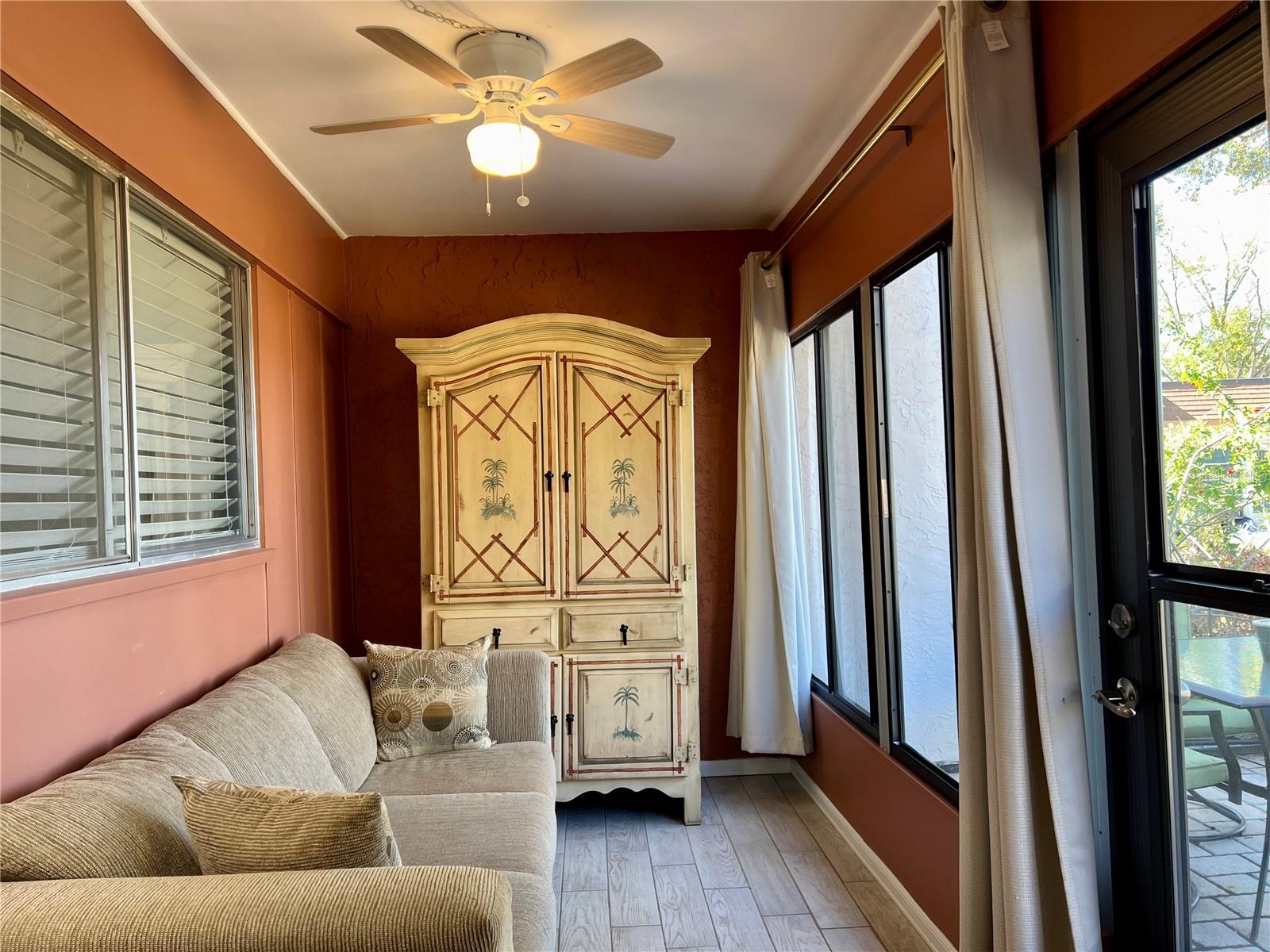 1519 MISSION HILLS BLVD #6C