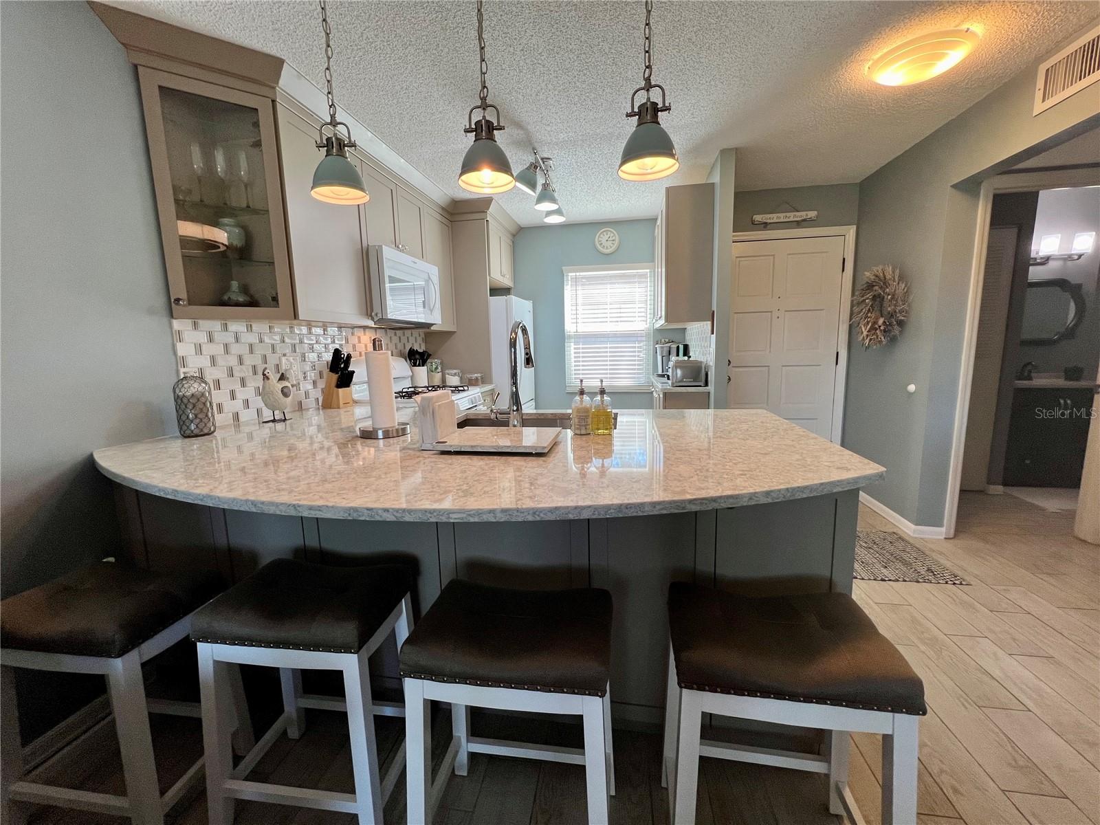 1519 MISSION HILLS BLVD #6C