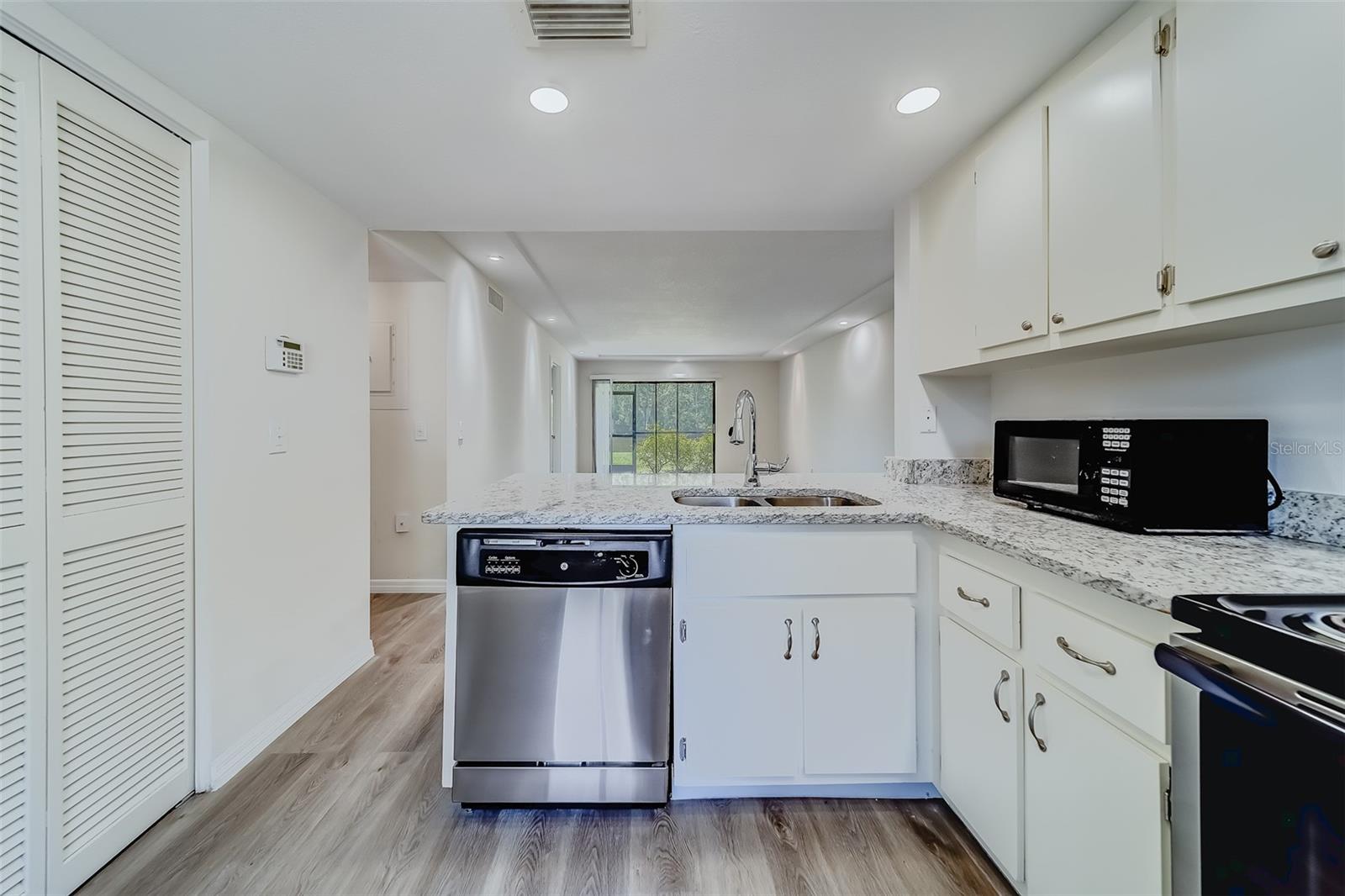 265 CYPRESS LN #37
