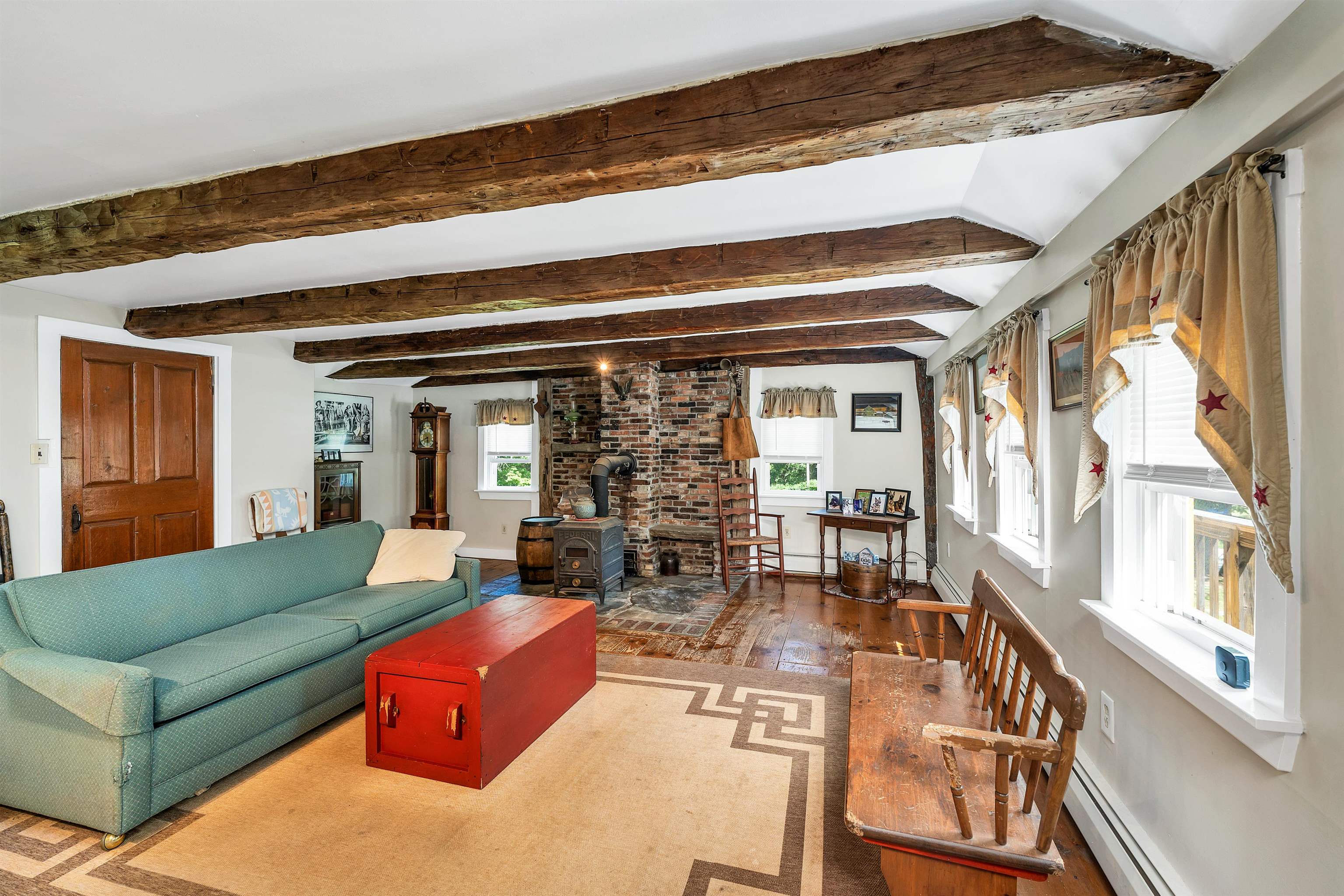 88 Harriman Hill Road