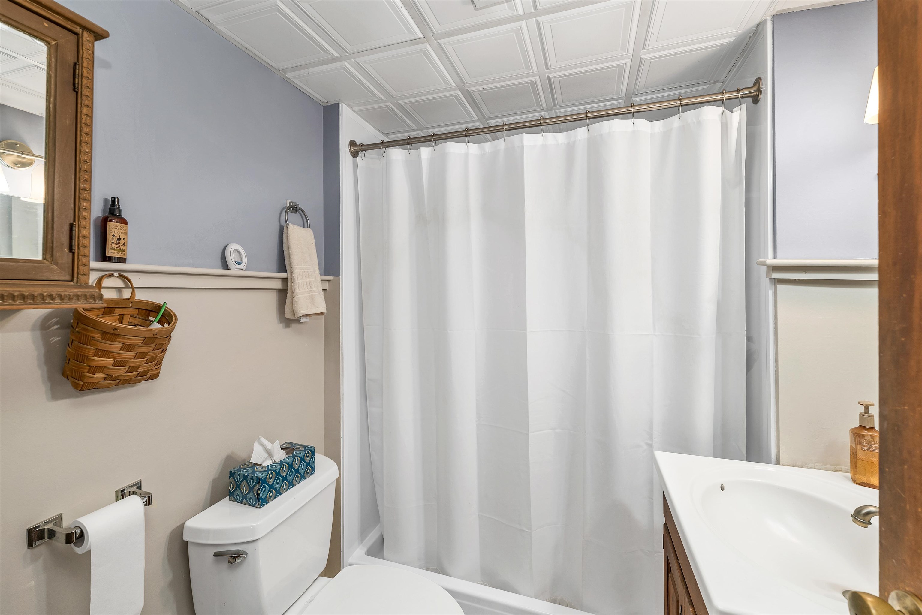 88 Harriman Hill Road