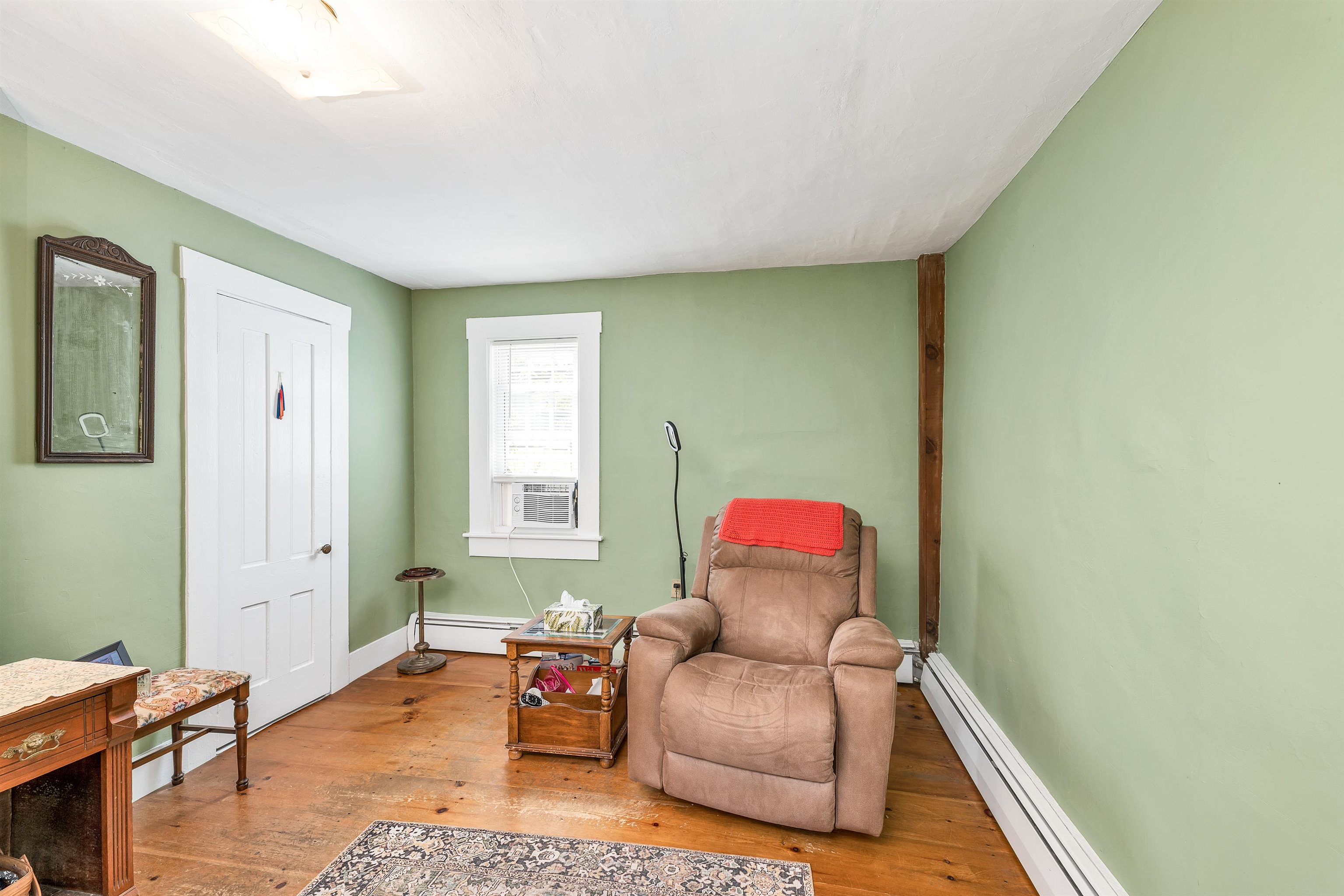 88 Harriman Hill Road