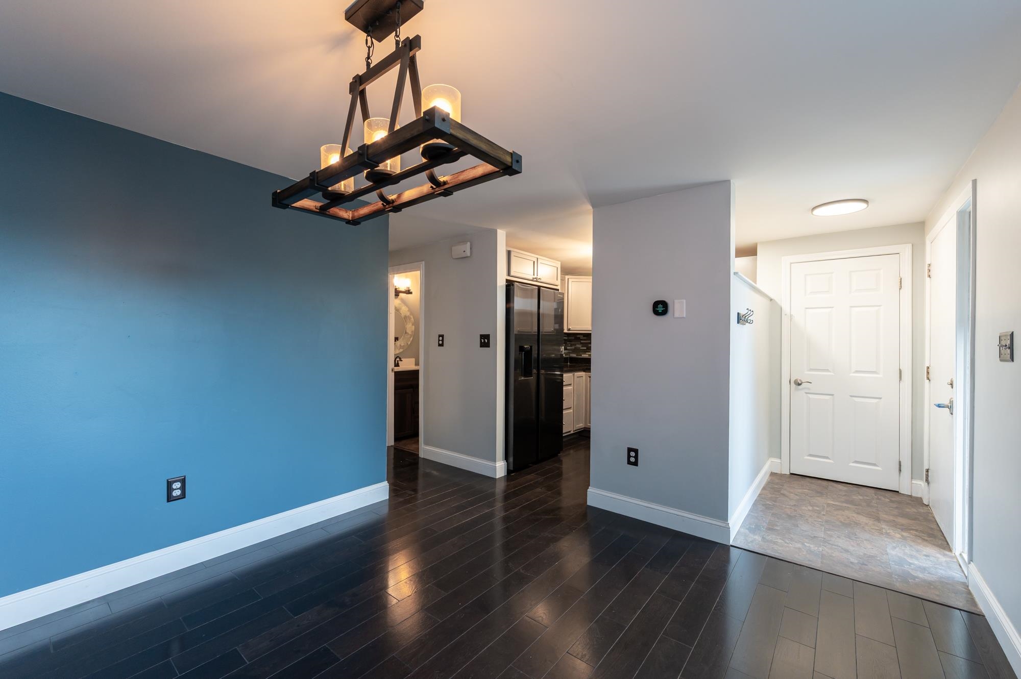 12 Clinton Court Unit: 12