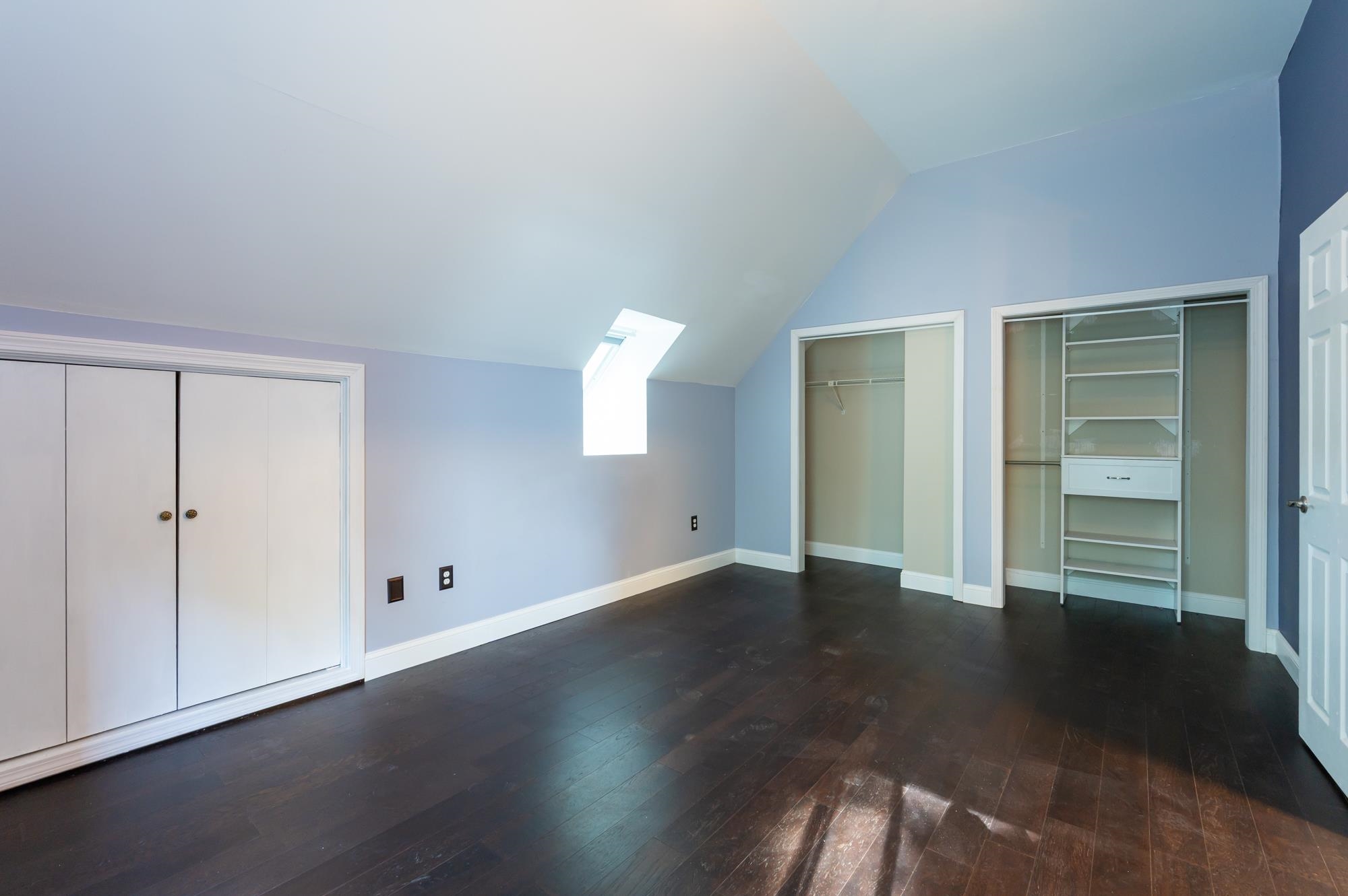 12 Clinton Court Unit: 12