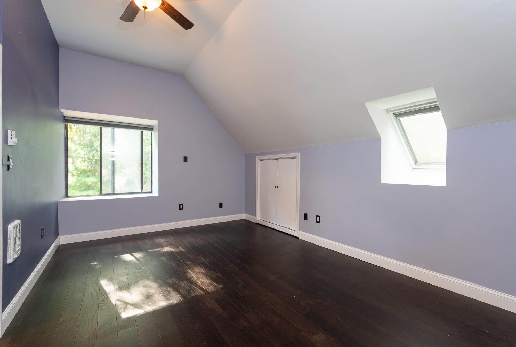 12 Clinton Court Unit: 12