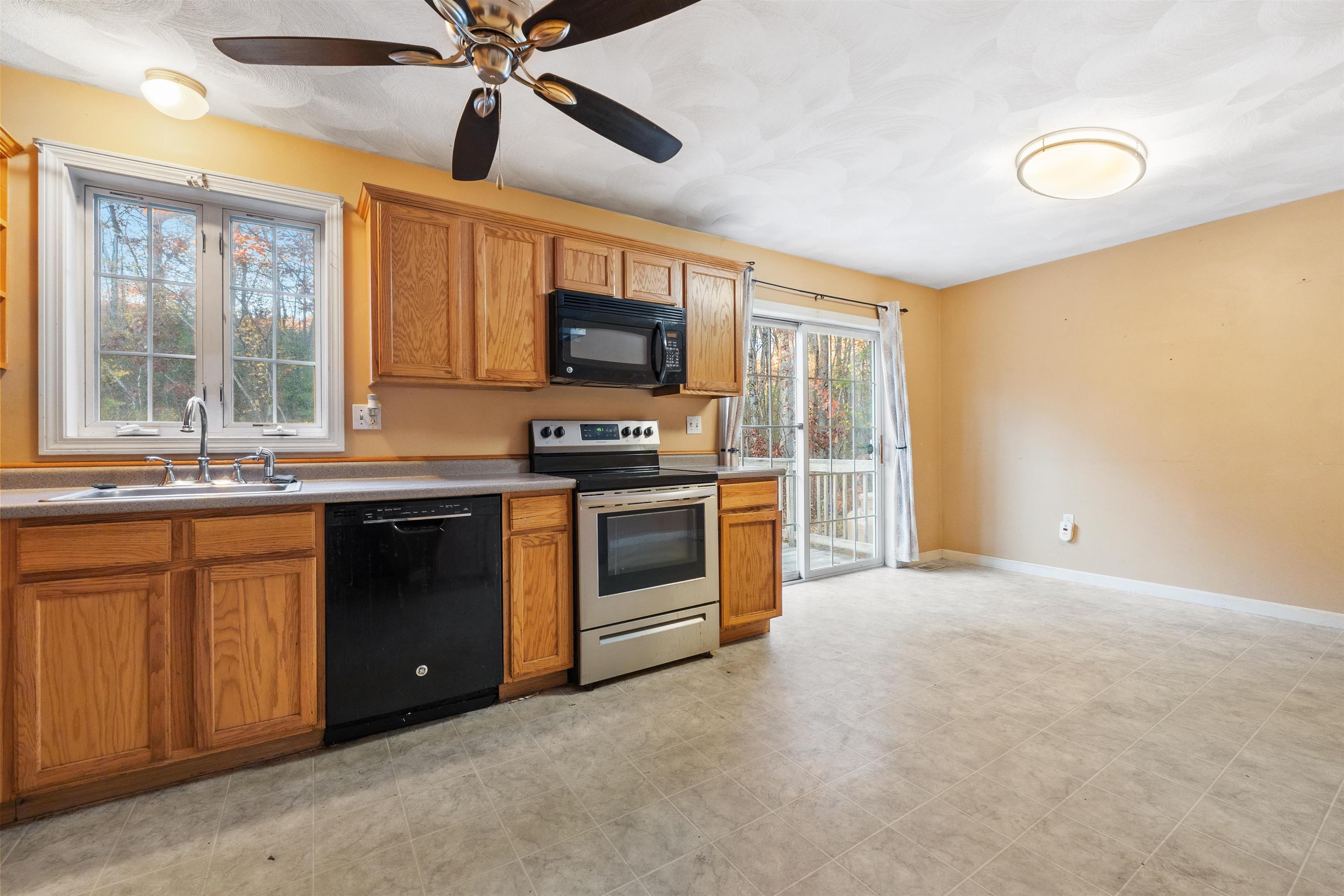 9A Sunshine Drive Unit: A