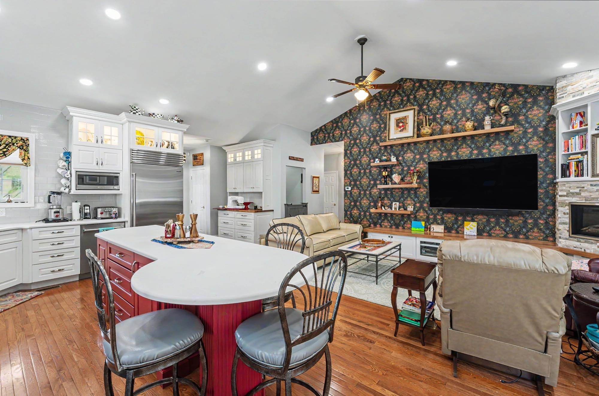 16 Nevins Drive