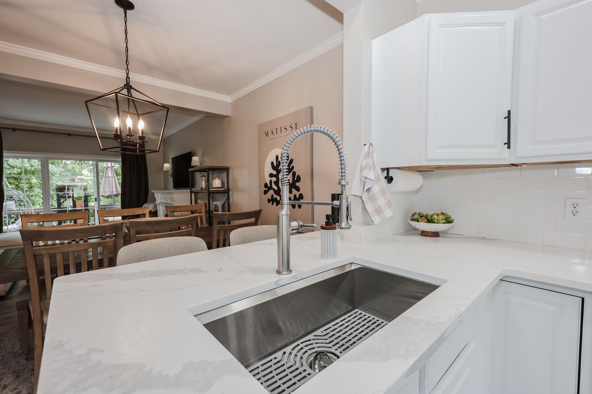 23 Hackett Hill Road Unit: 41