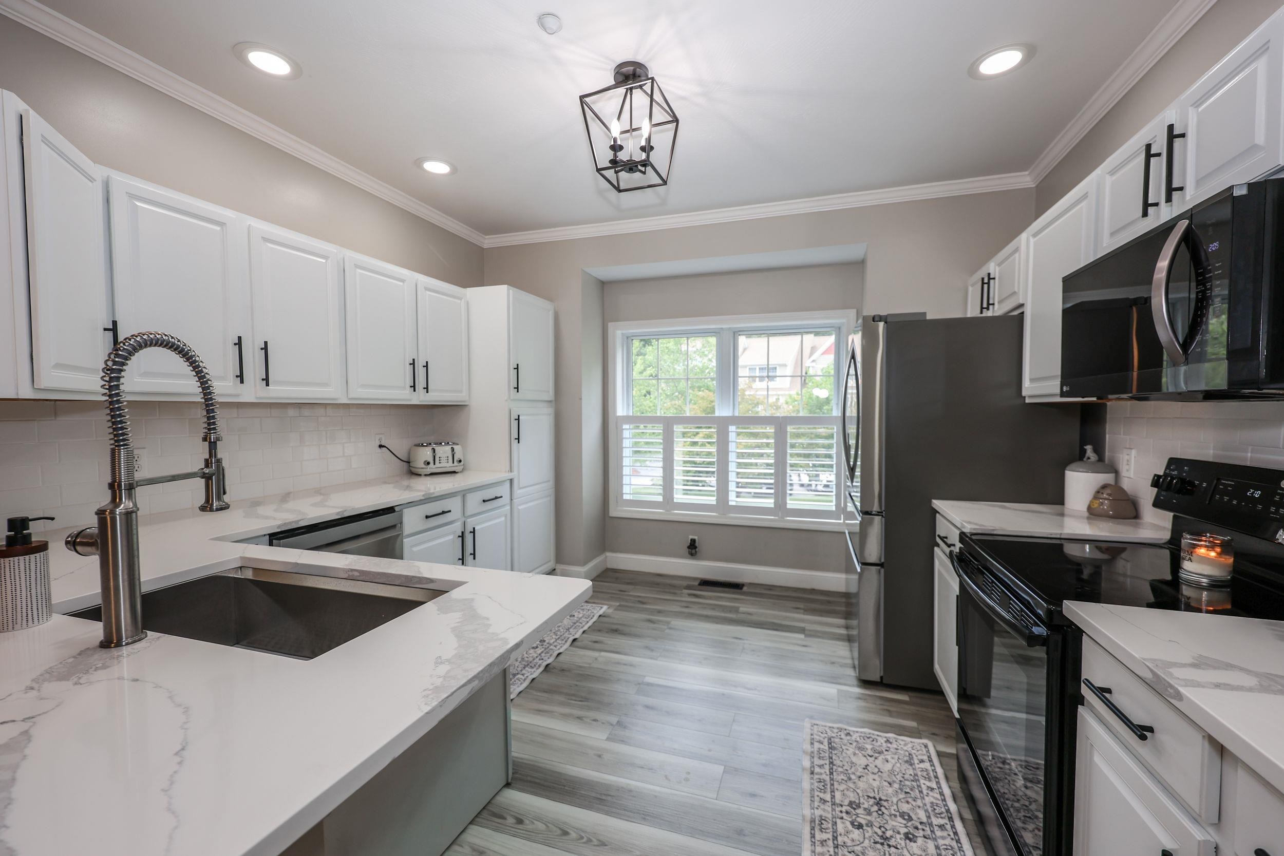 23 Hackett Hill Road Unit: 41
