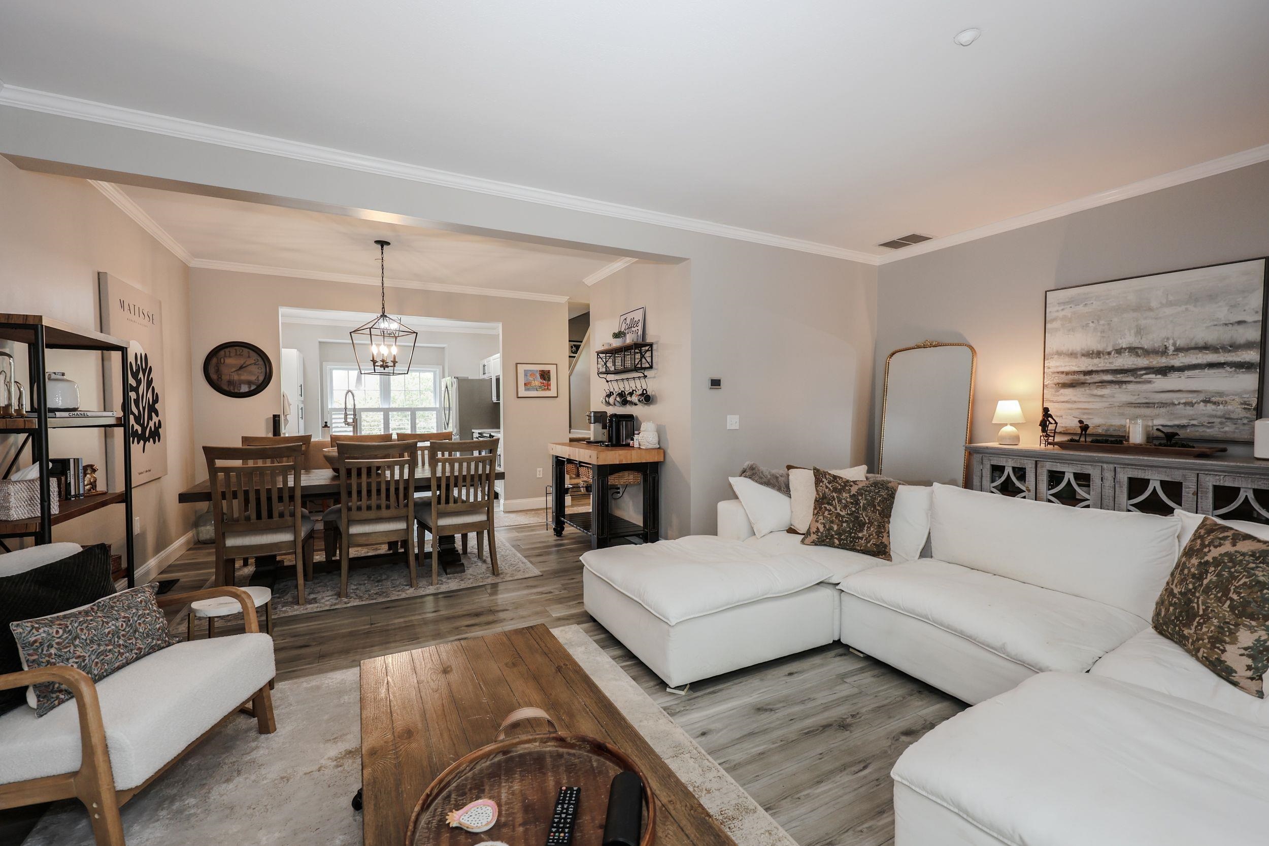 23 Hackett Hill Road Unit: 41